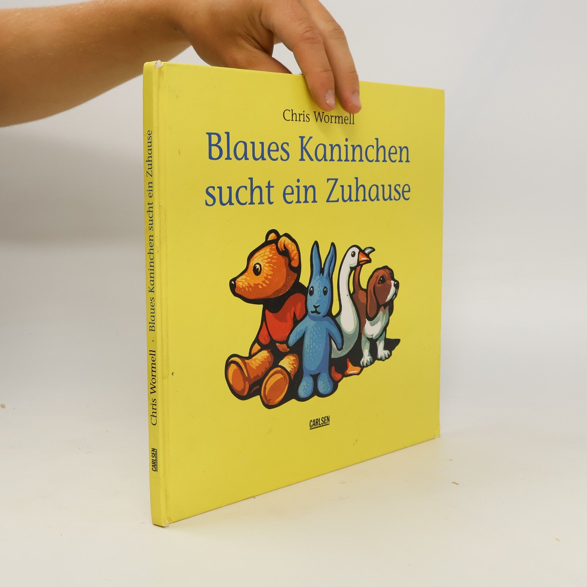 Blaues Kaninchen sucht ein Zuhause