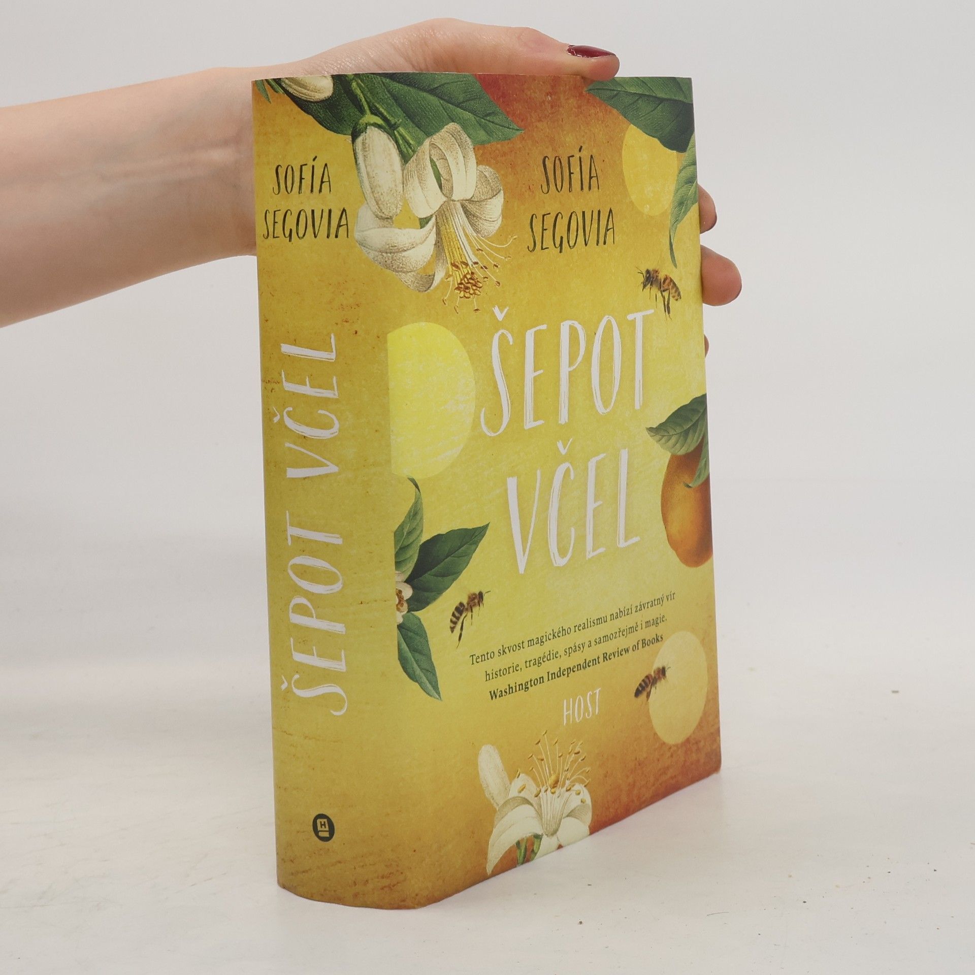 Sofía Segovia Šepot včel