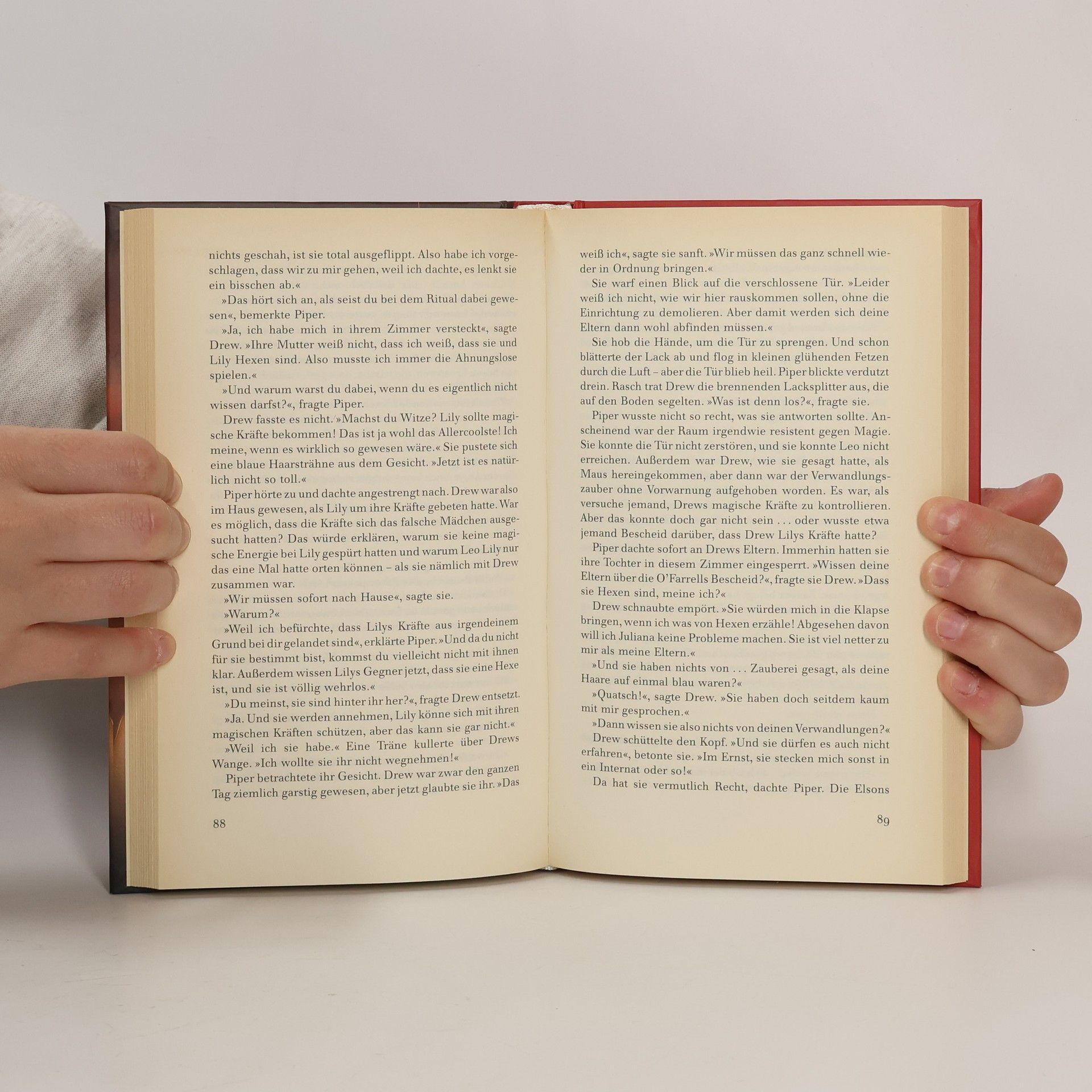 Various authors Charmed. Zauberhafte Schwestern. Hexenblut.