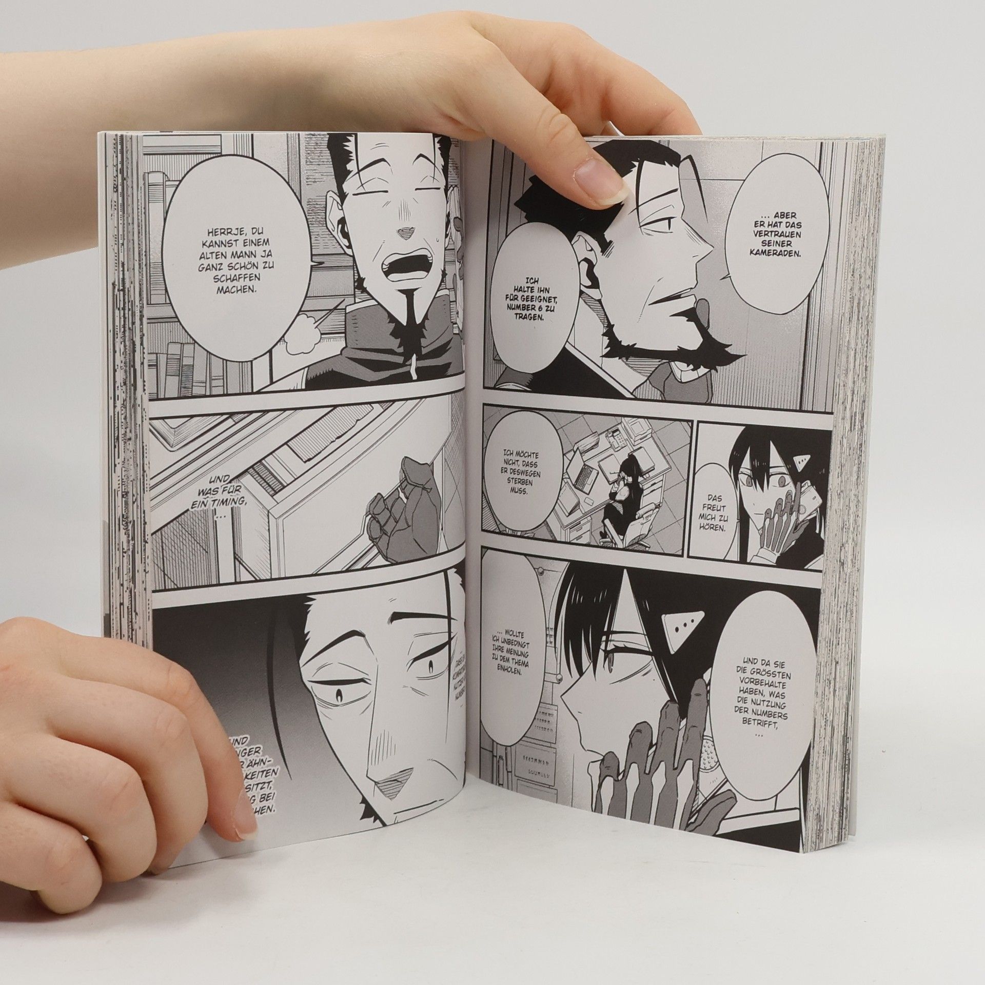 Naoja Macumoto Kaiju No. 8