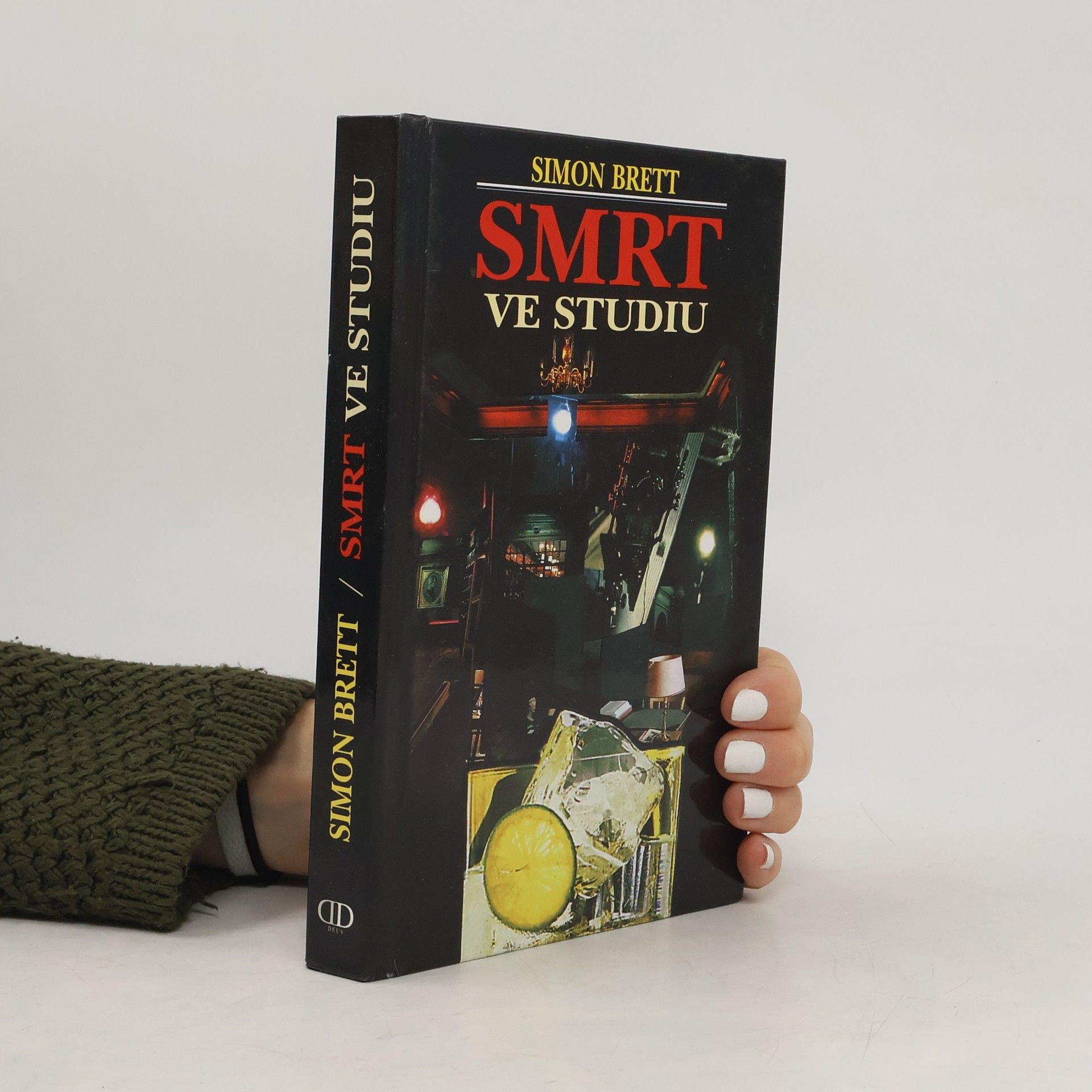 Simon Brett Smrt ve studiu