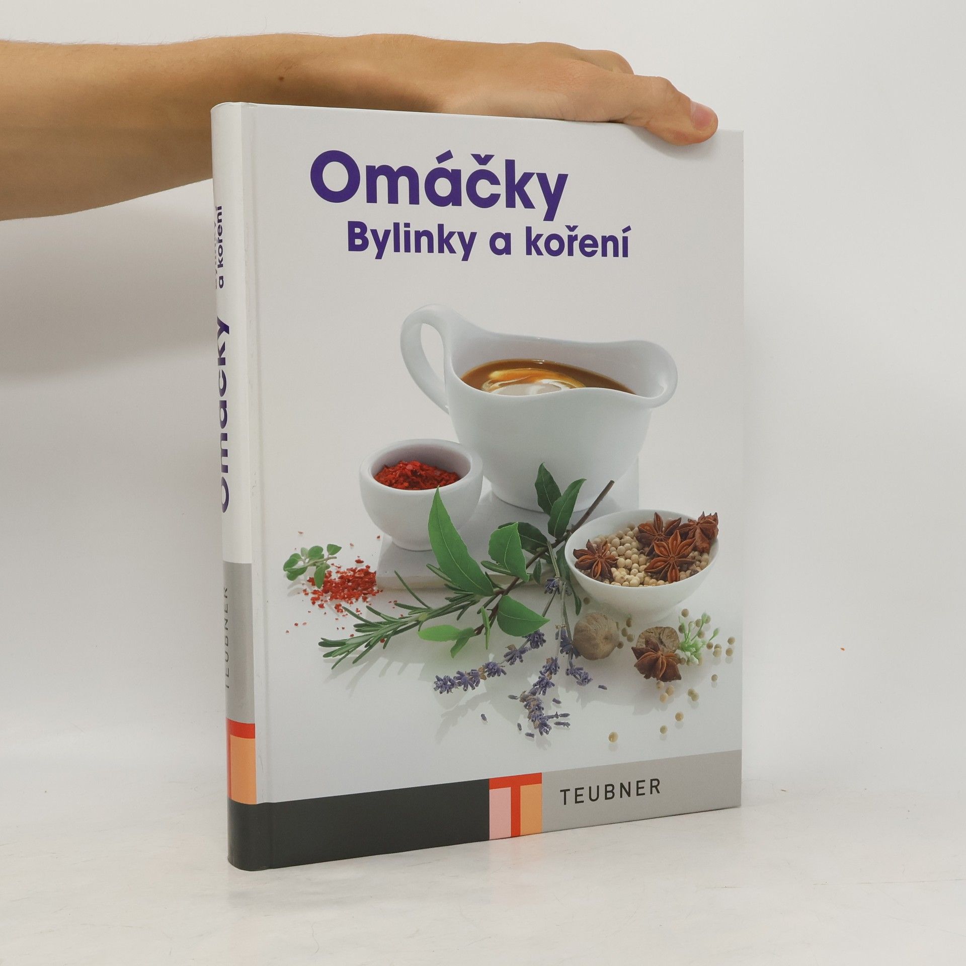 Various authors Omáčky. Bylinky a koření