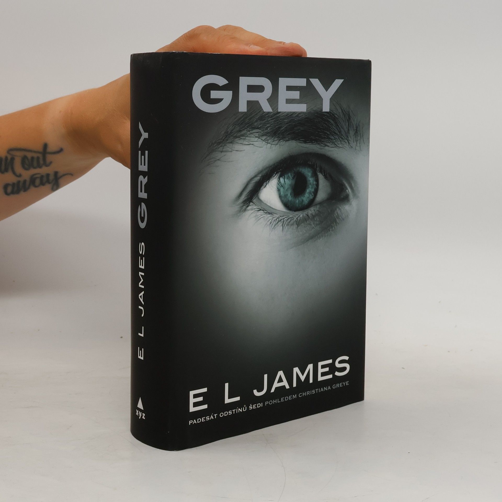 E. L. James Grey