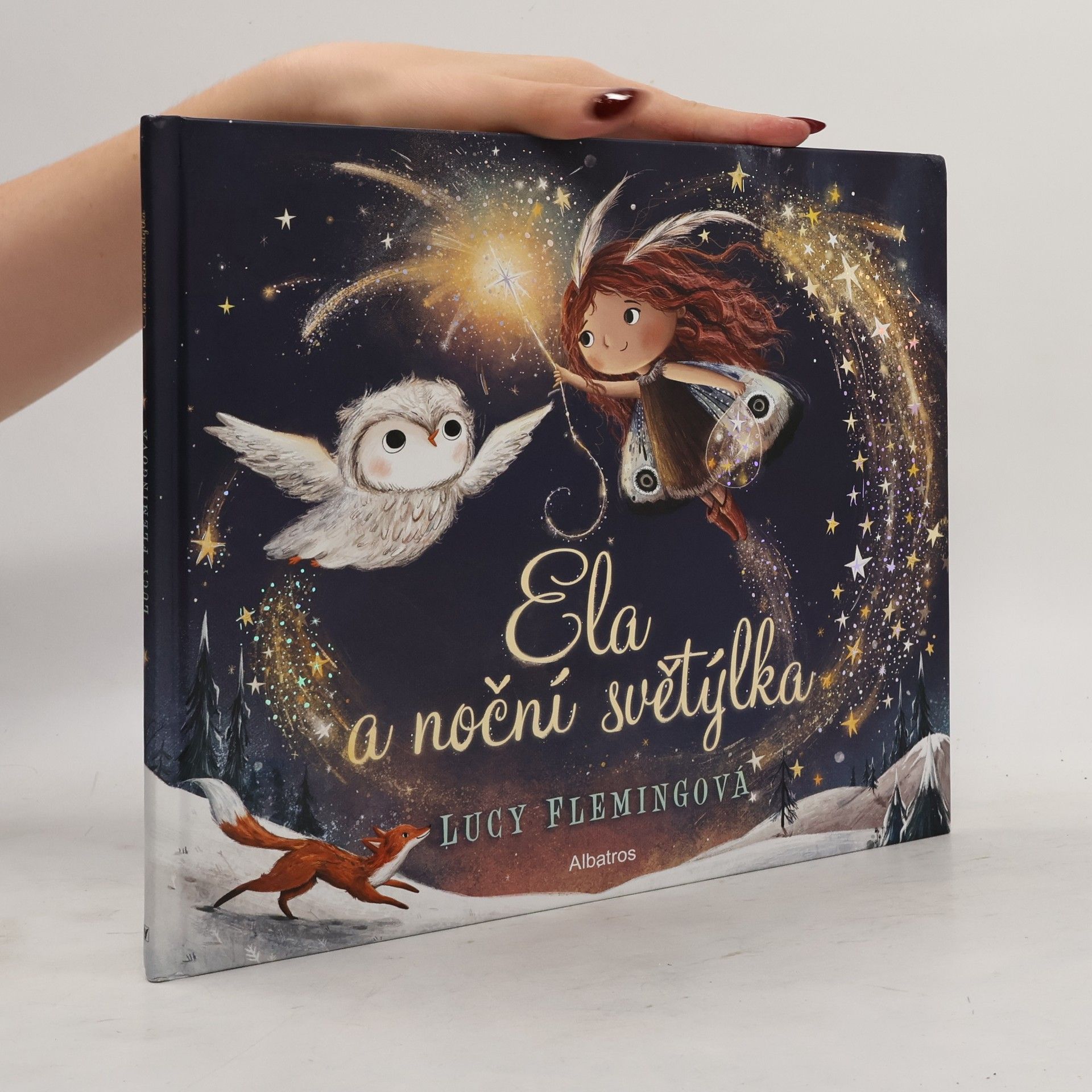 Lucy Fleming Ela a noční světýlka