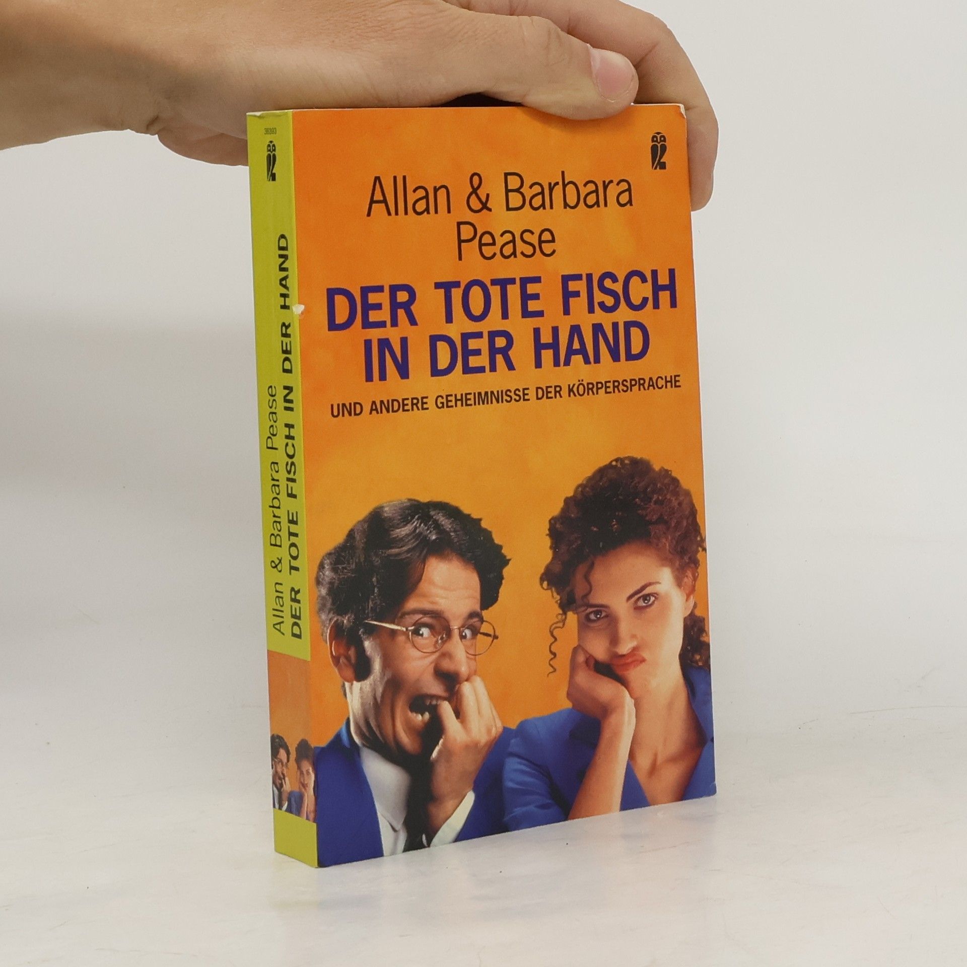 Allan Pease Der tote Fisch in der Hand