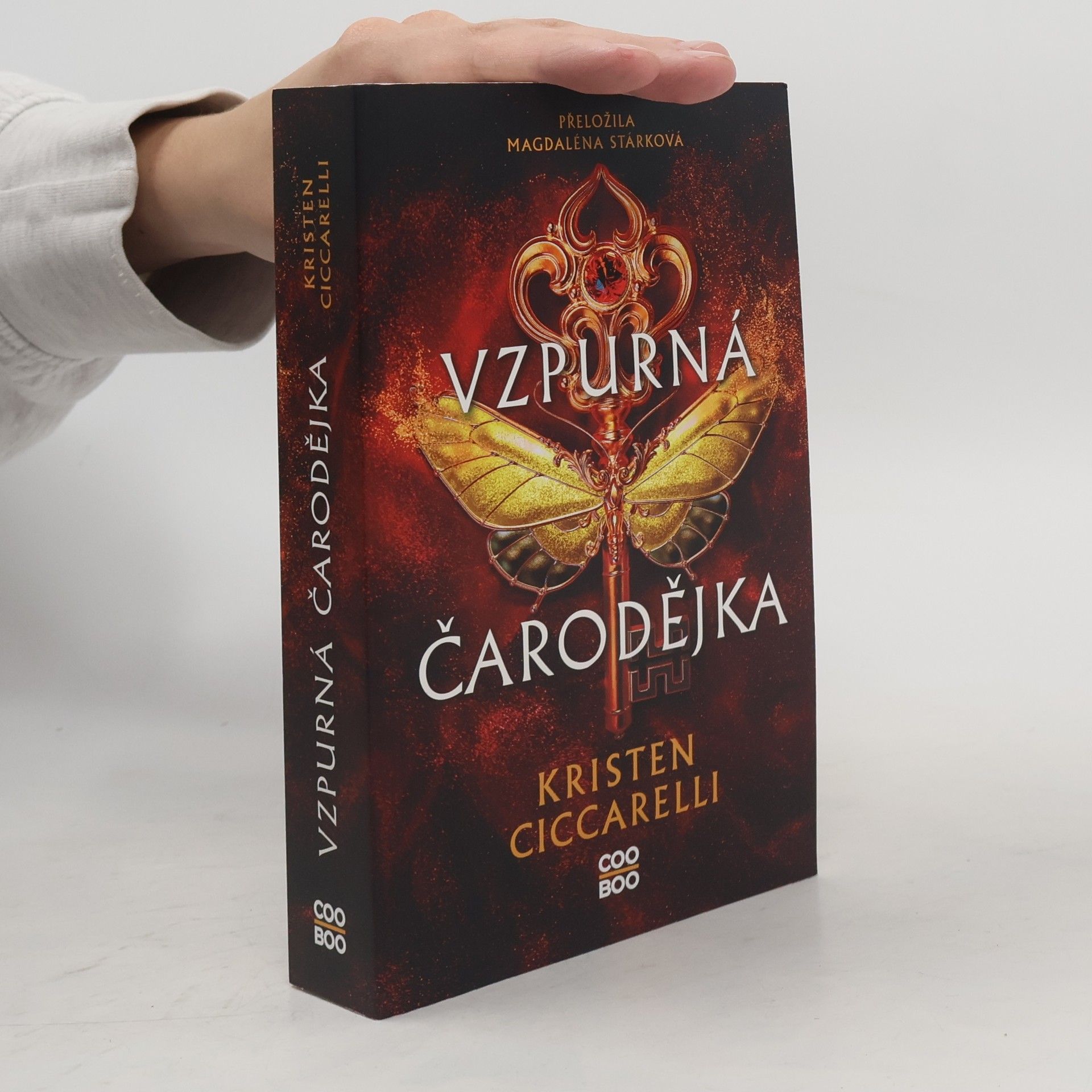 Kristen Ciccarelli Vzpurná čarodějka