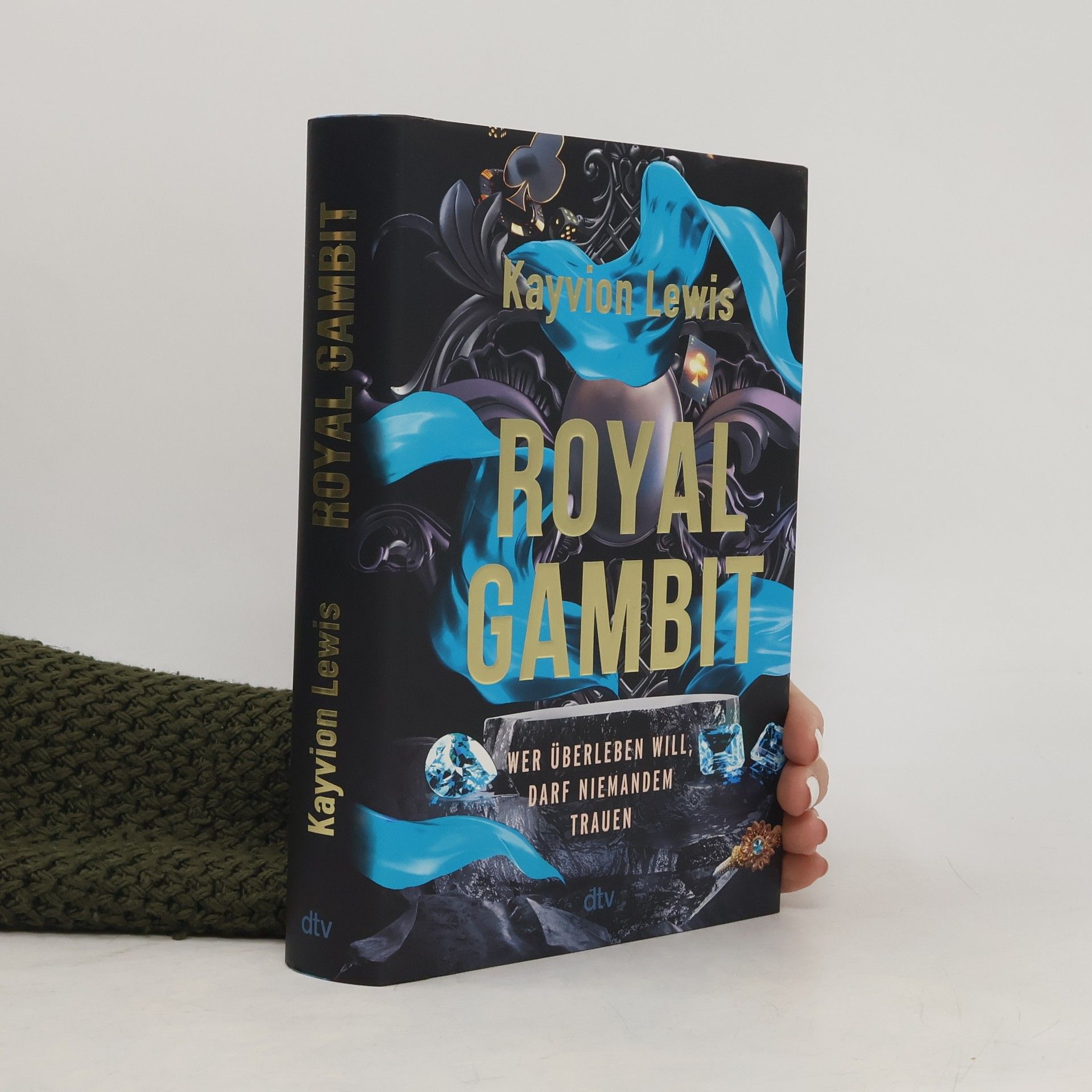 Kayvion Lewis Royal Gambit / Thieves' Gambit Bd.2