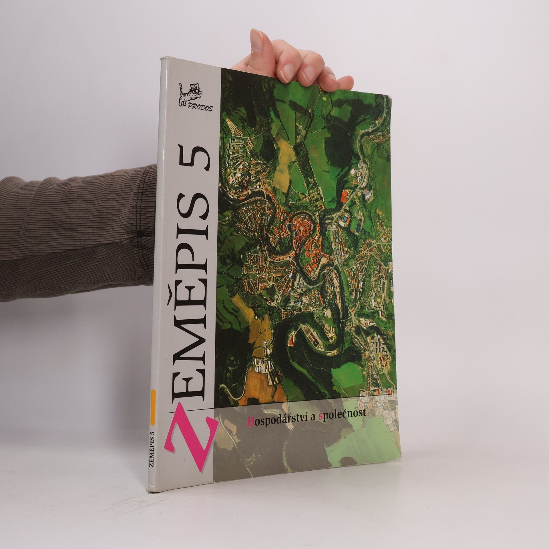 Zeměpis 5 – Hospodářství a společnost