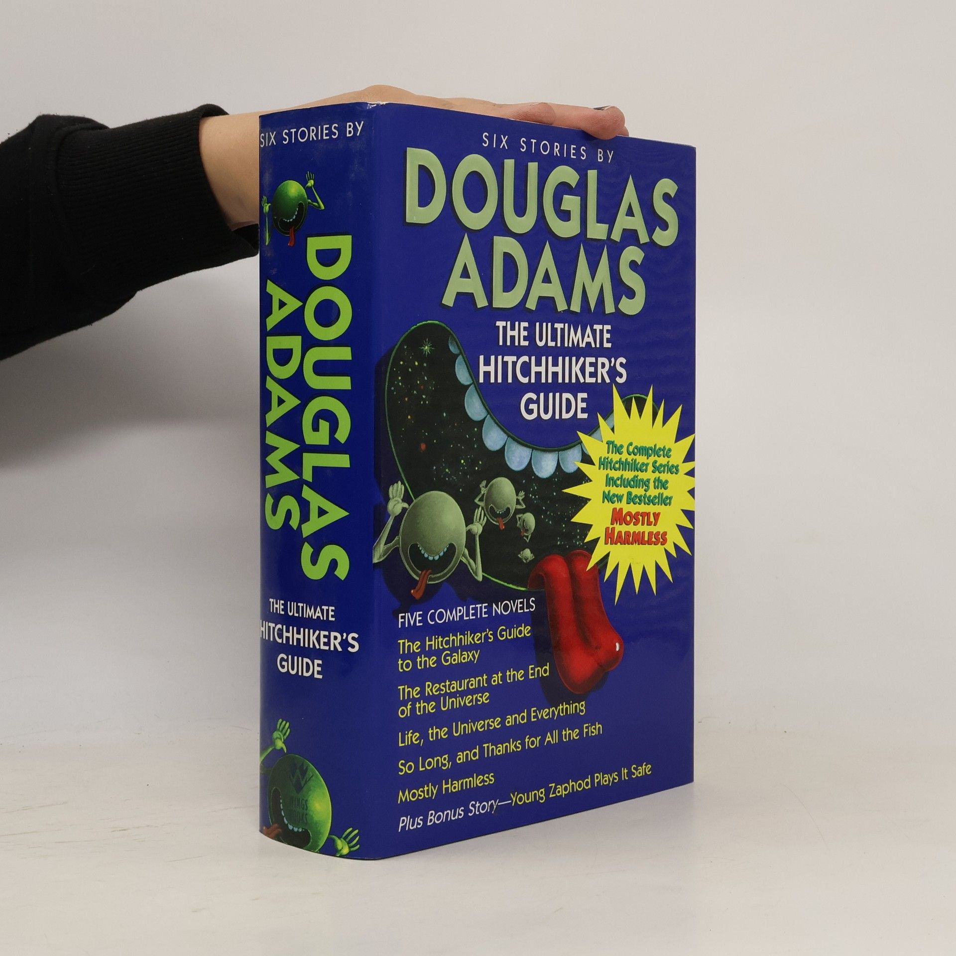 Douglas Adams The Ultimate Hitchhiker's Guide
