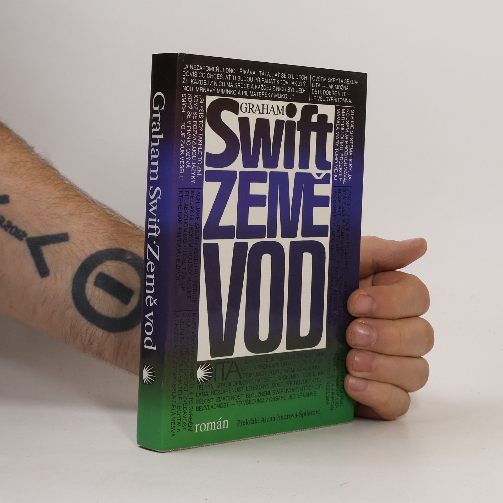 Graham Swift Země vod