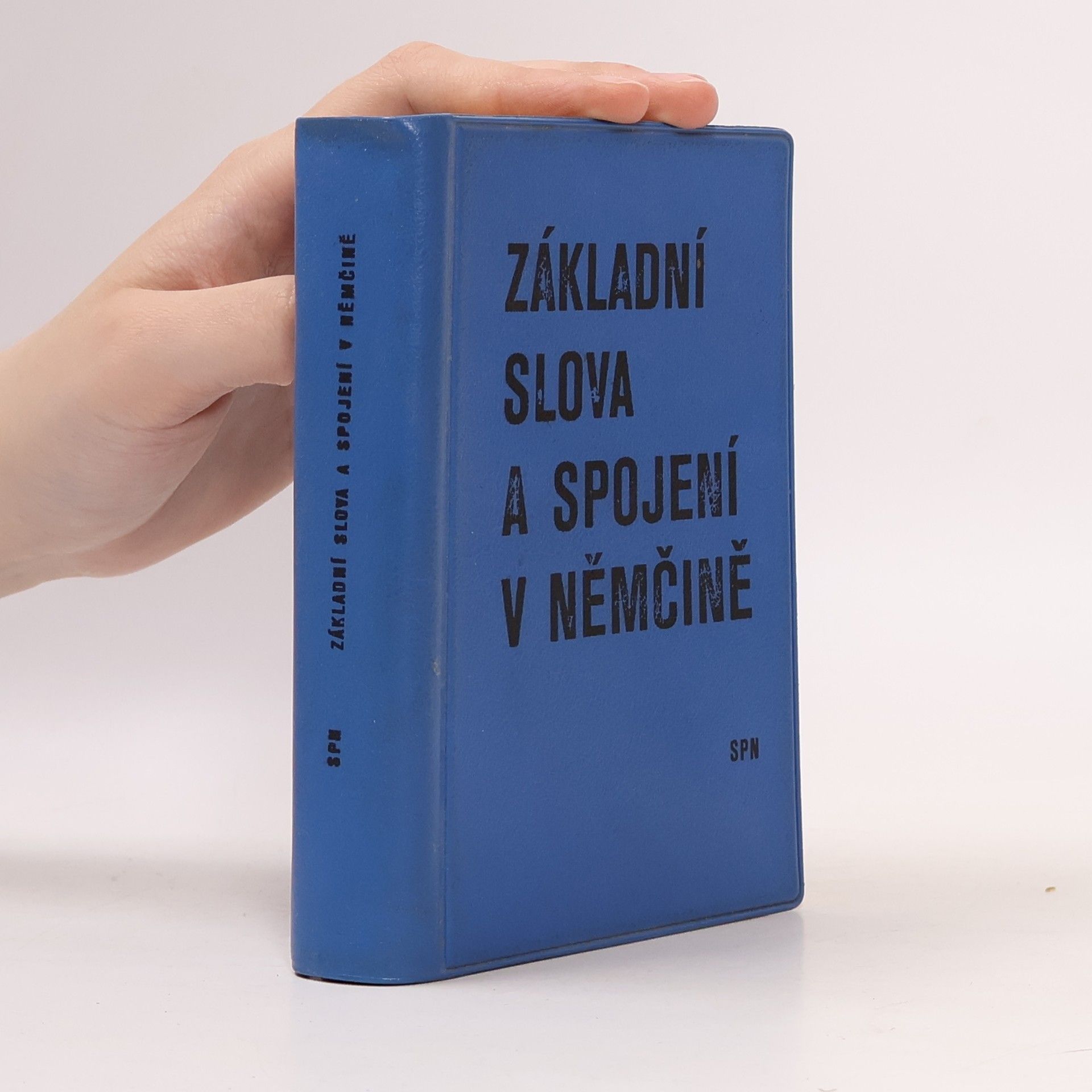 Ludmila Schönová Základní slova a spojení v němčině