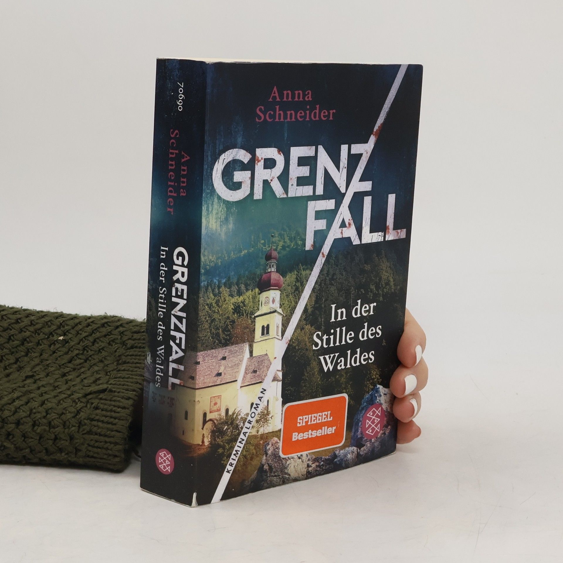 Anna Schneiderová Grenzfall - in der Stille des Waldes