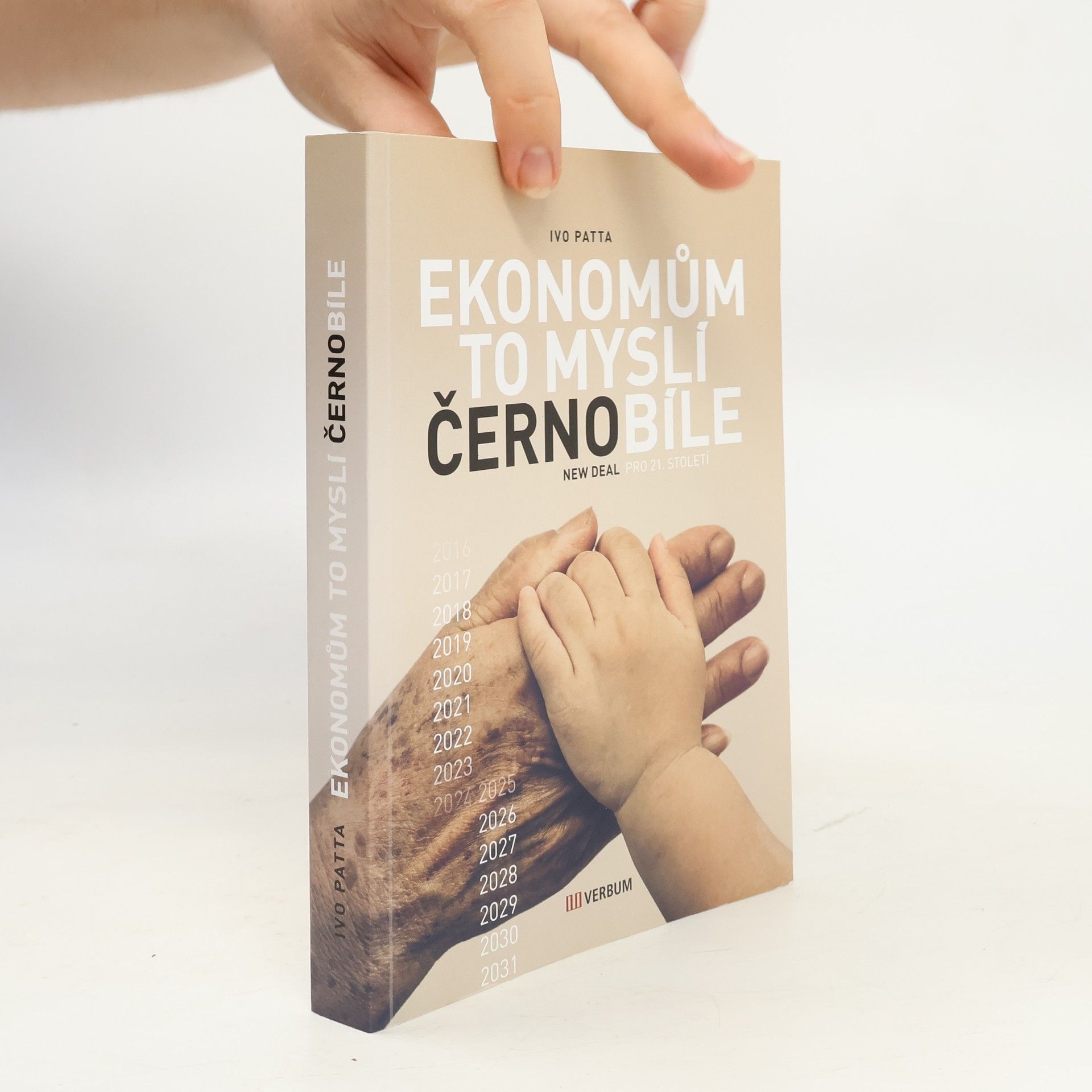 Ivo Patta Ekonomům to myslí černobíle