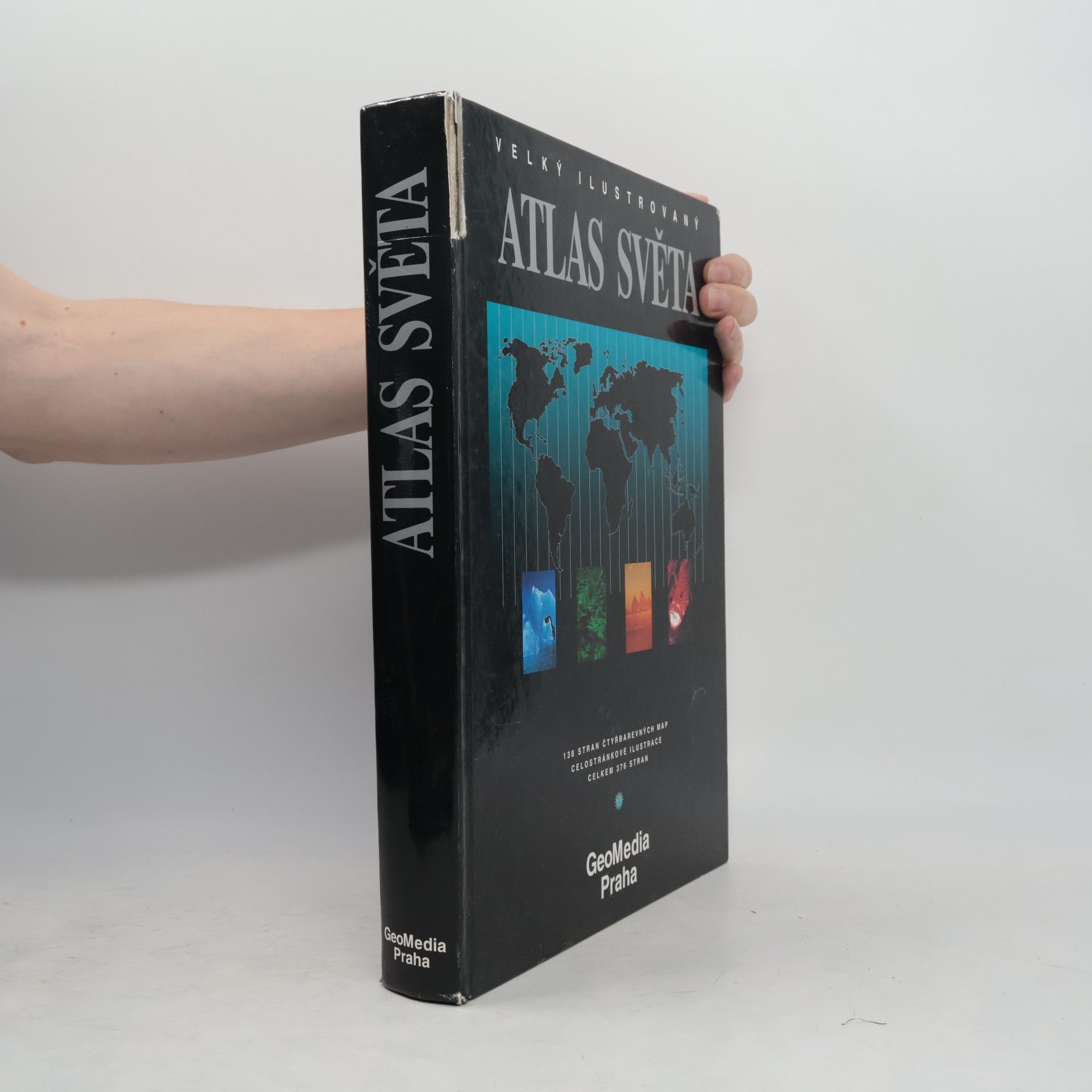 Helena Kholová Velký ilustrovaný atlas světa