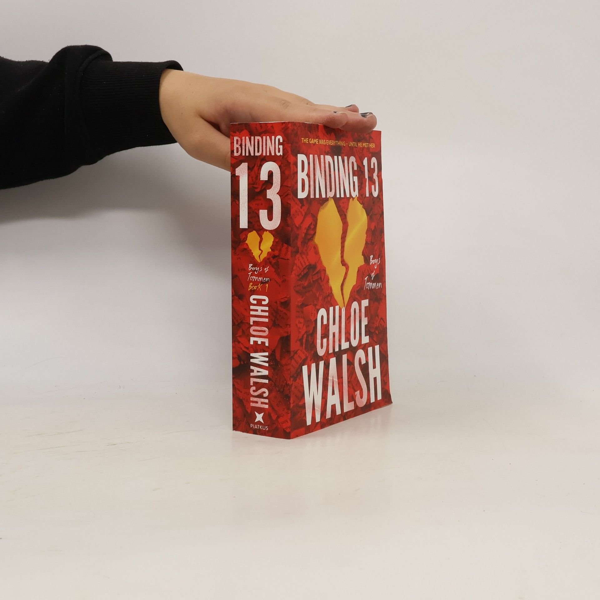 Chloe Walsh Binding 13