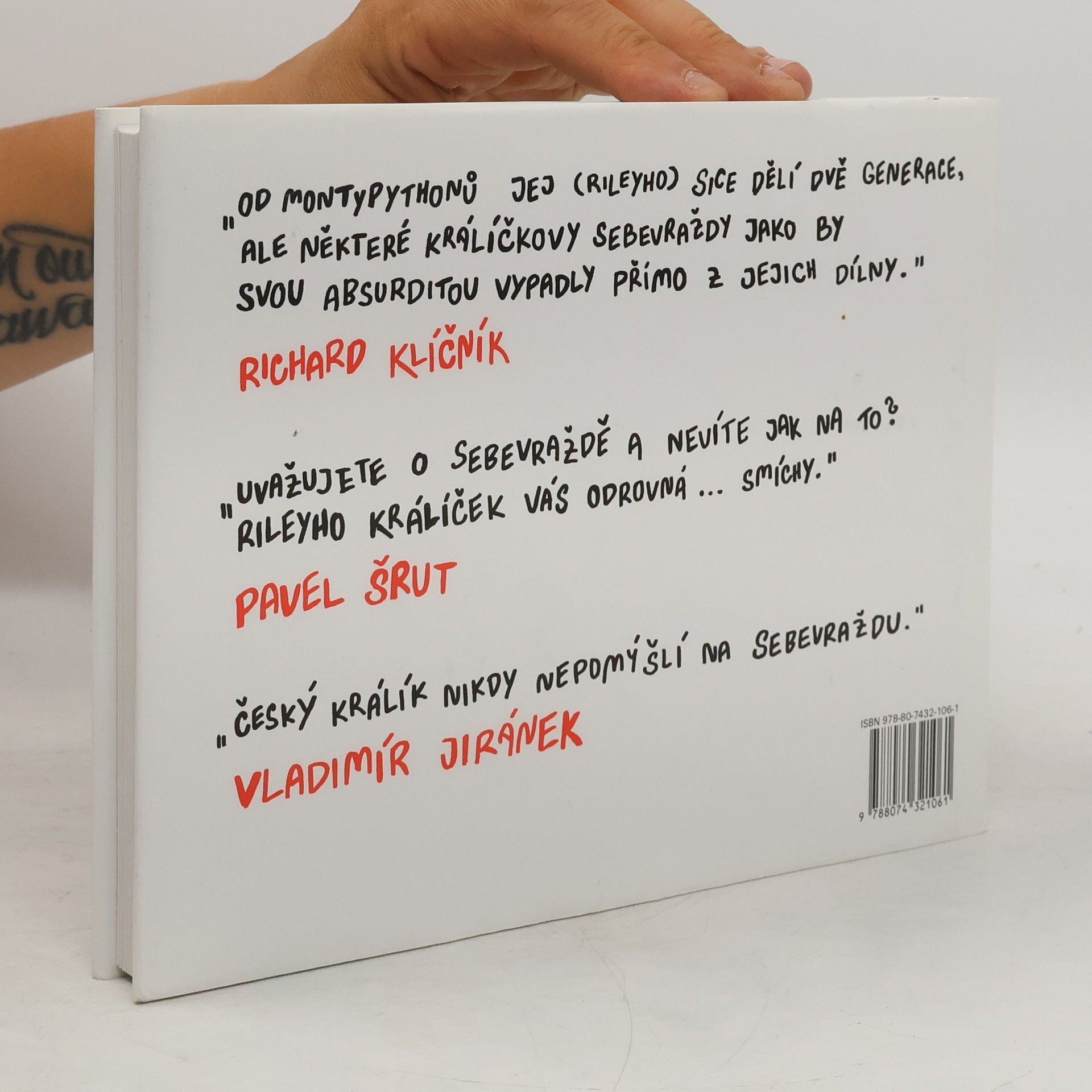 Andy Riley Velká kniha králíčkových sebevražd
