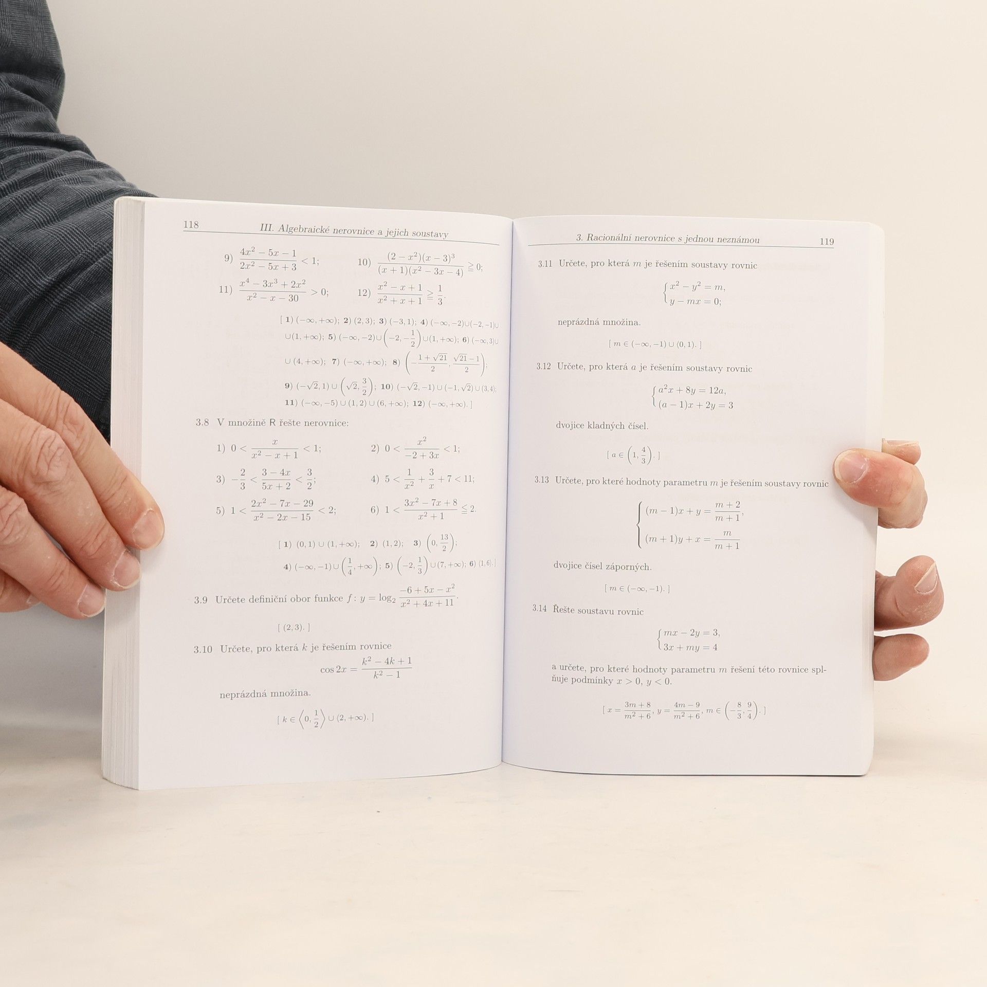 František Janeček Sbírka úloh z matematiky pro střední školy