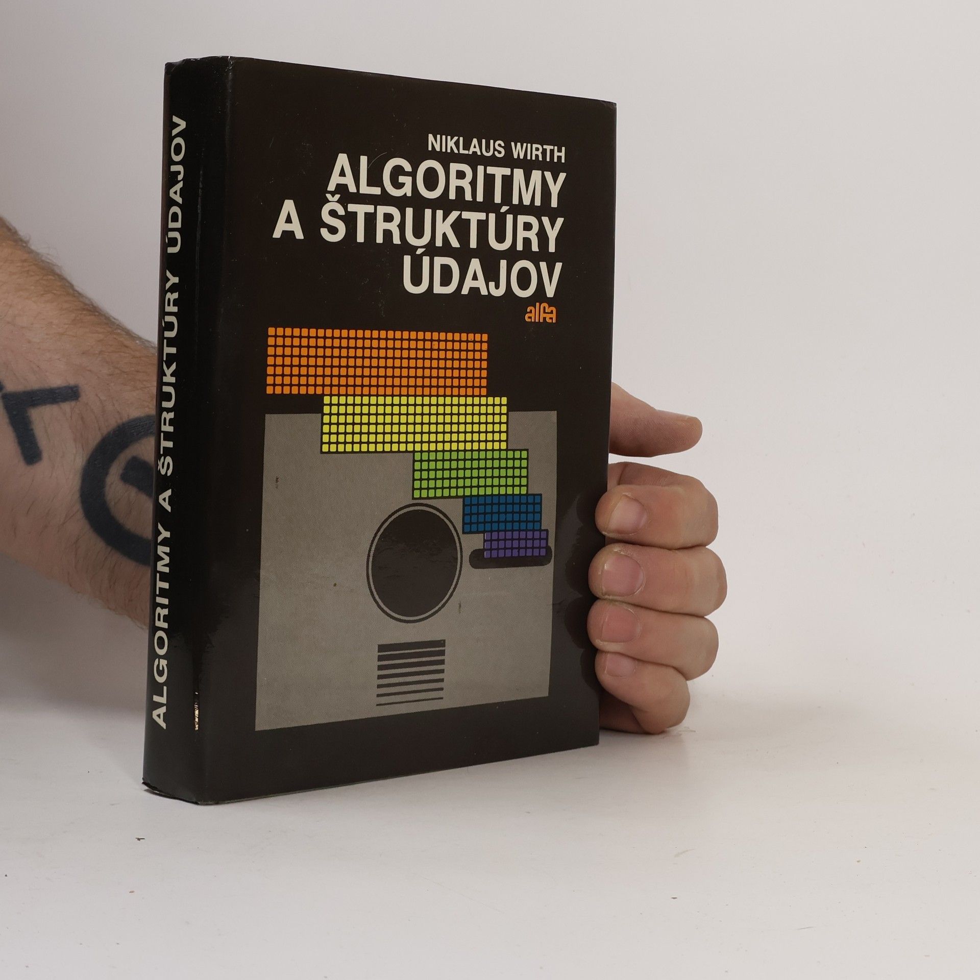 Niklaus Wirth Algoritmy a štruktúry údajov