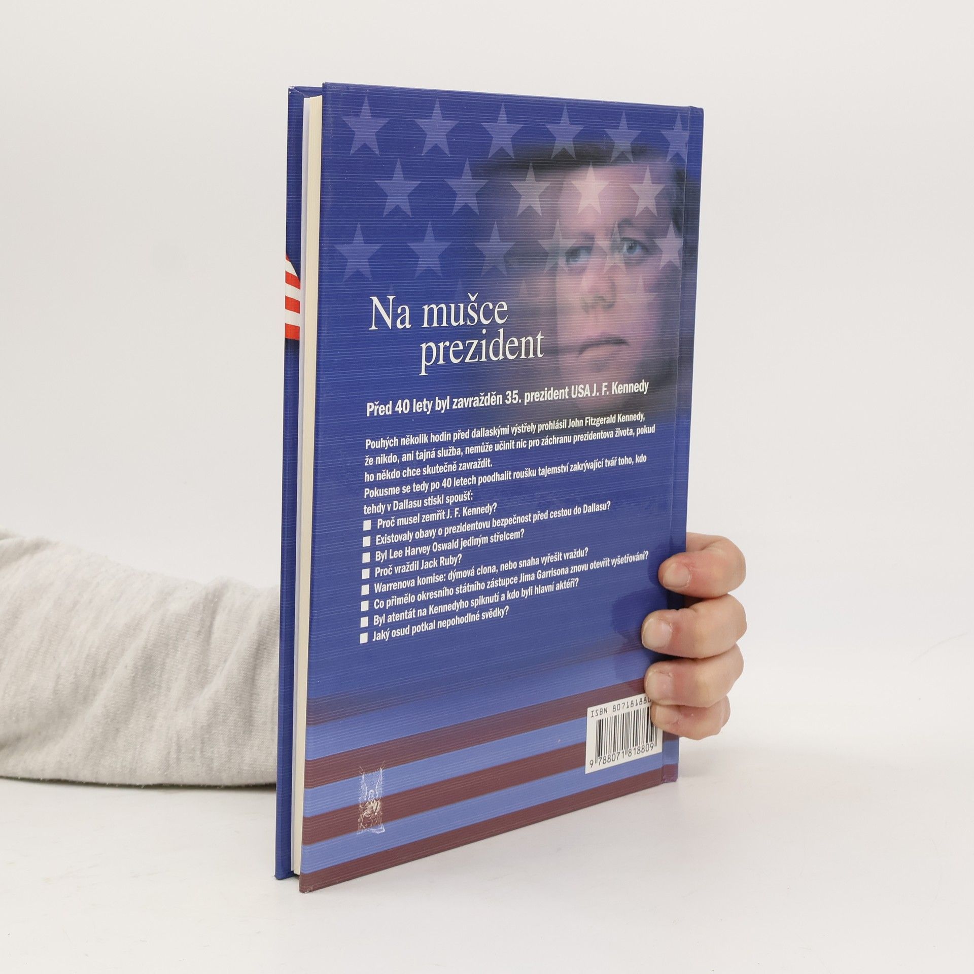 Ian R. Brooch Na mušce prezident