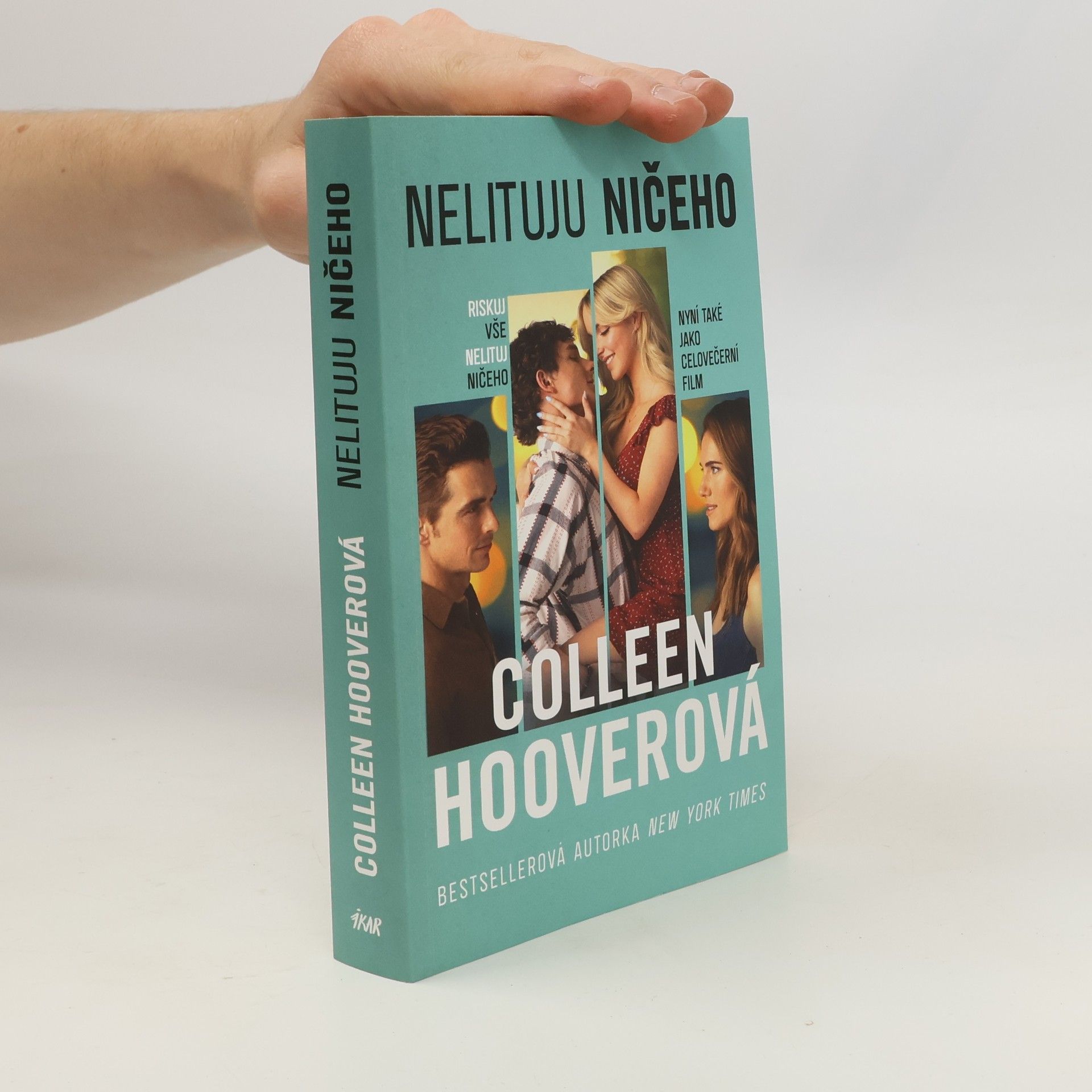 Colleen Hoover Nelituju ničeho