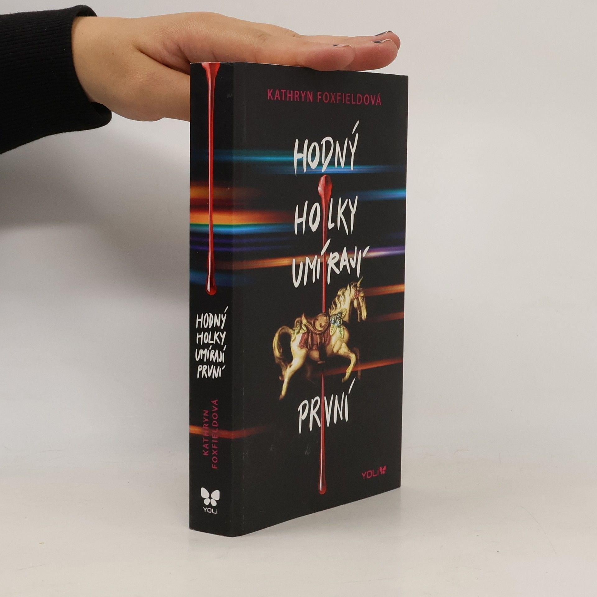 Kathryn Foxfield Hodný holky umírají první