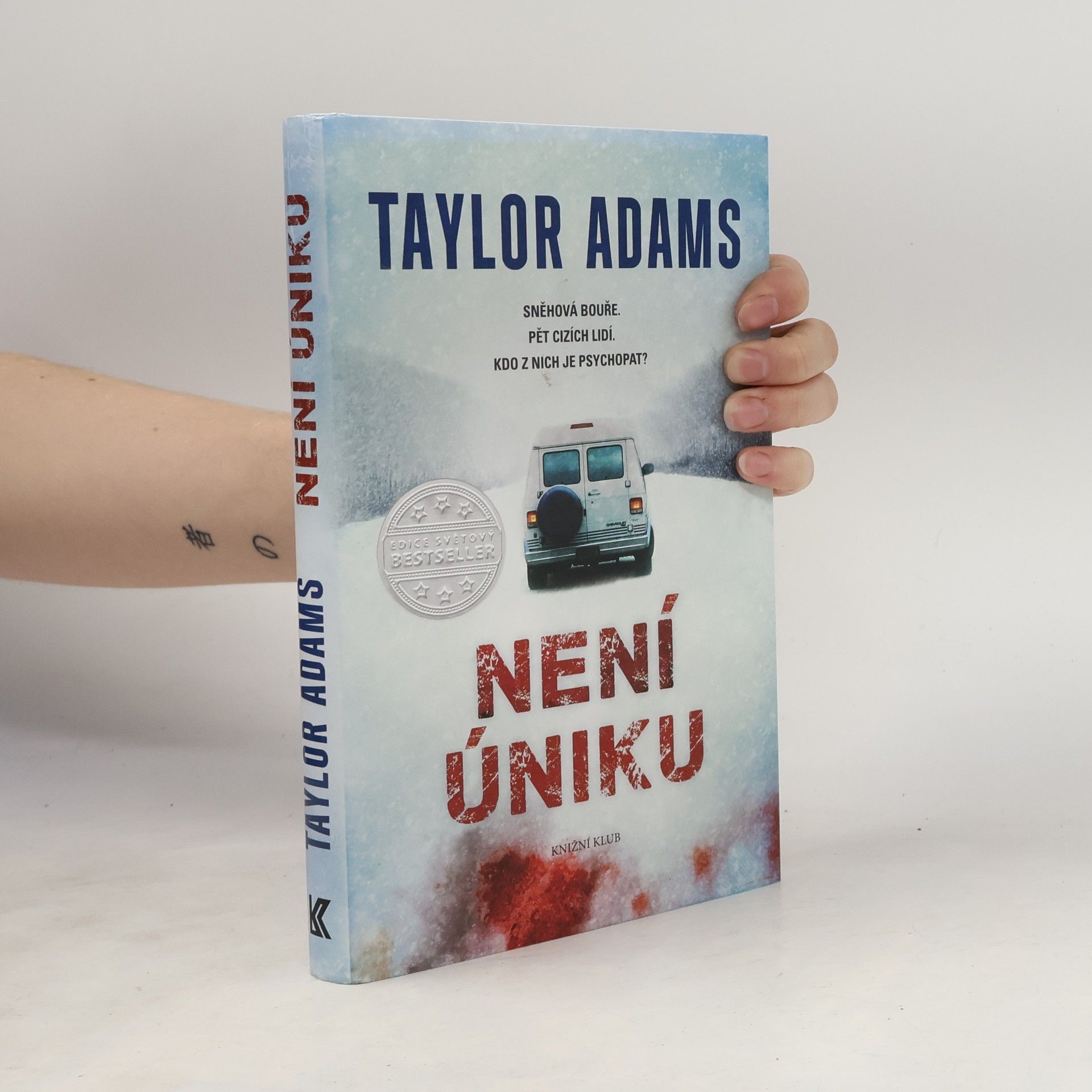 Taylor Adams Není úniku
