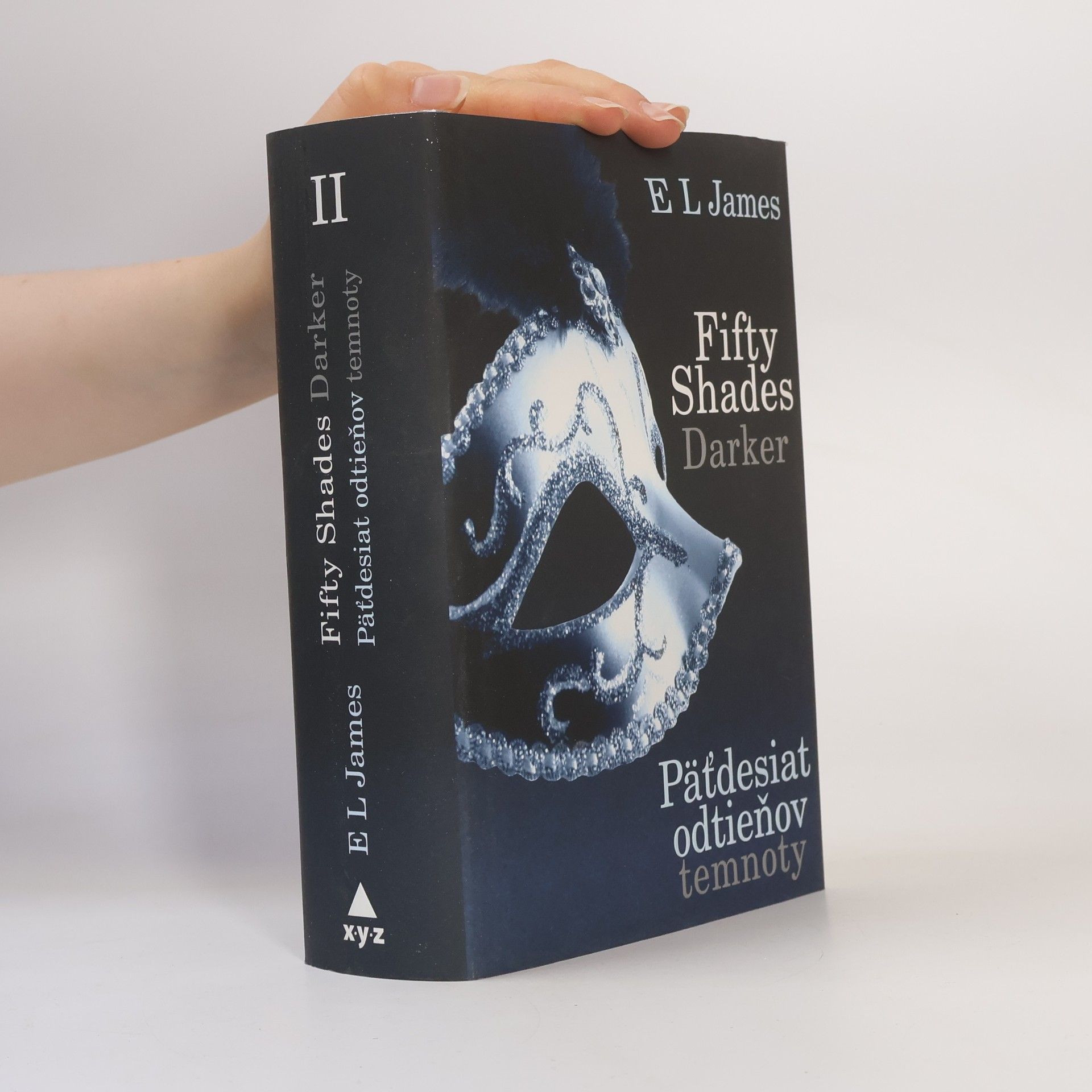 E L James Päťdesiat odtieňov temnoty