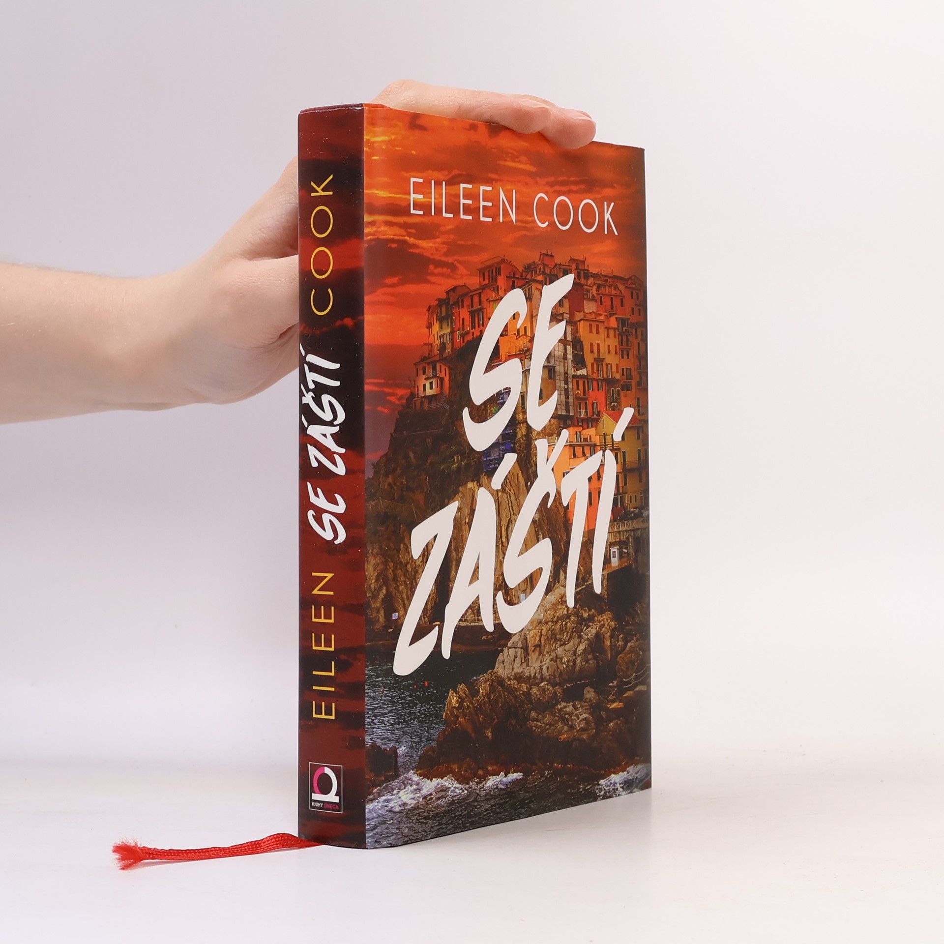 Eileen Cook Se záští