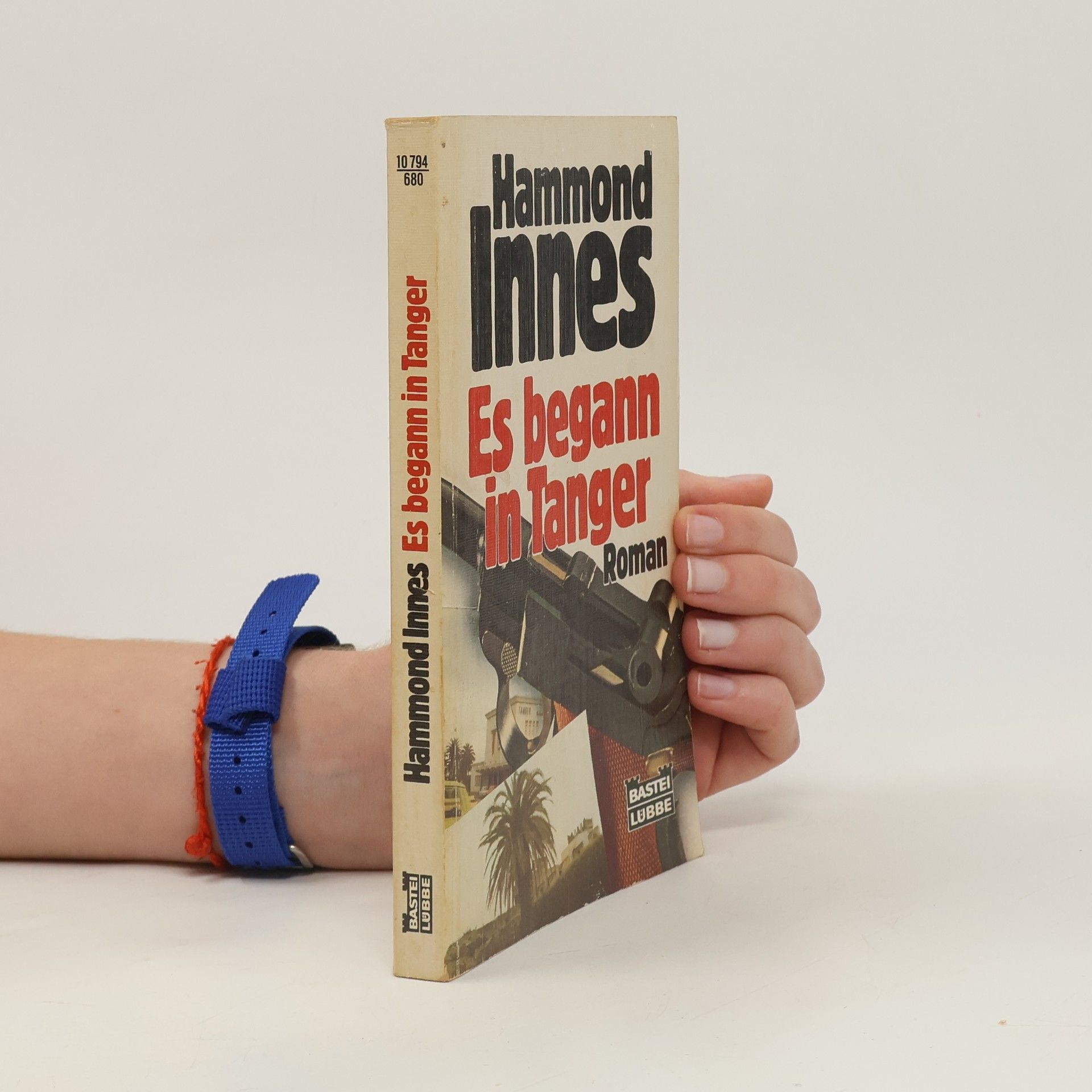 Hammond Innes Es begann in Tanger