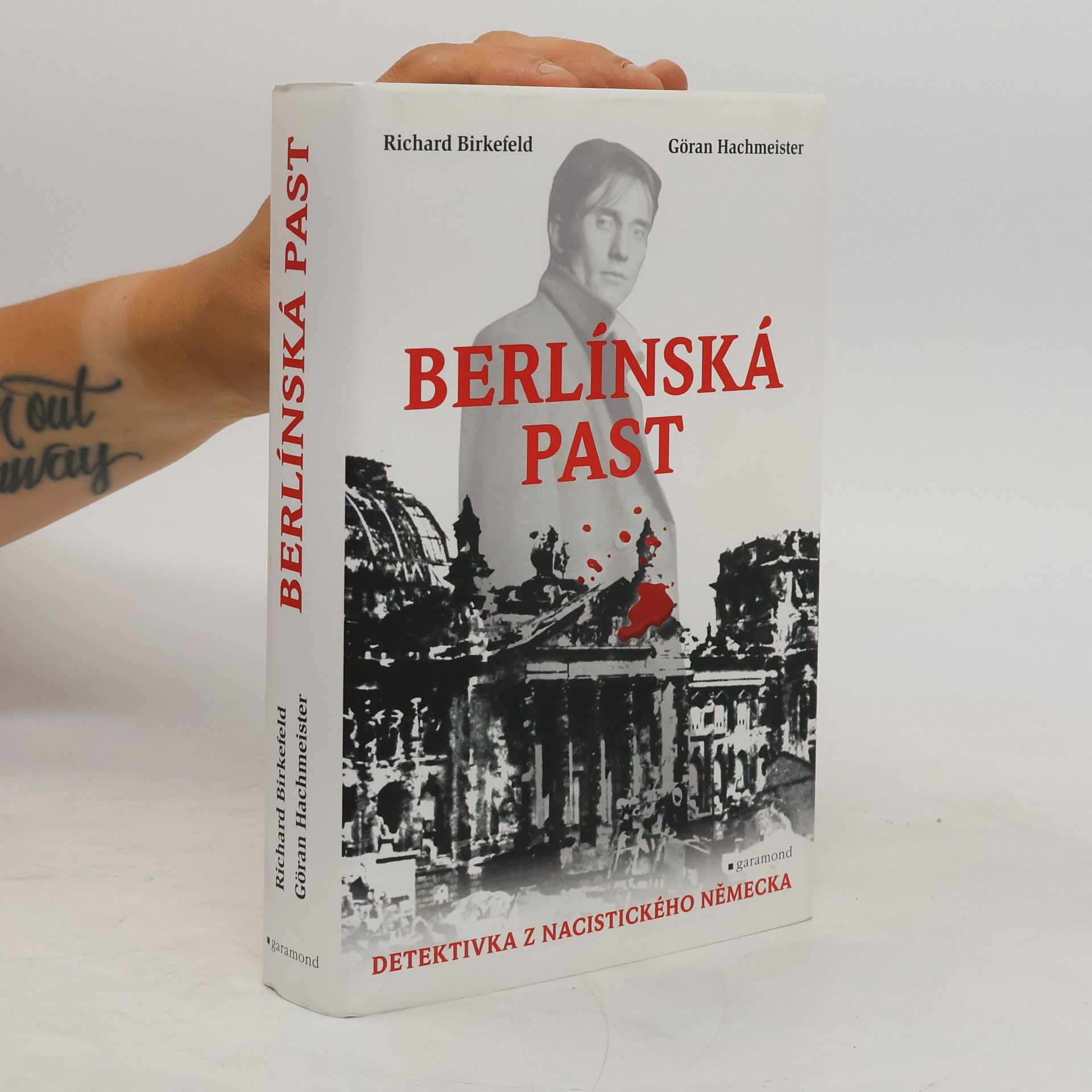 Richard Birkefeld Berlínská past