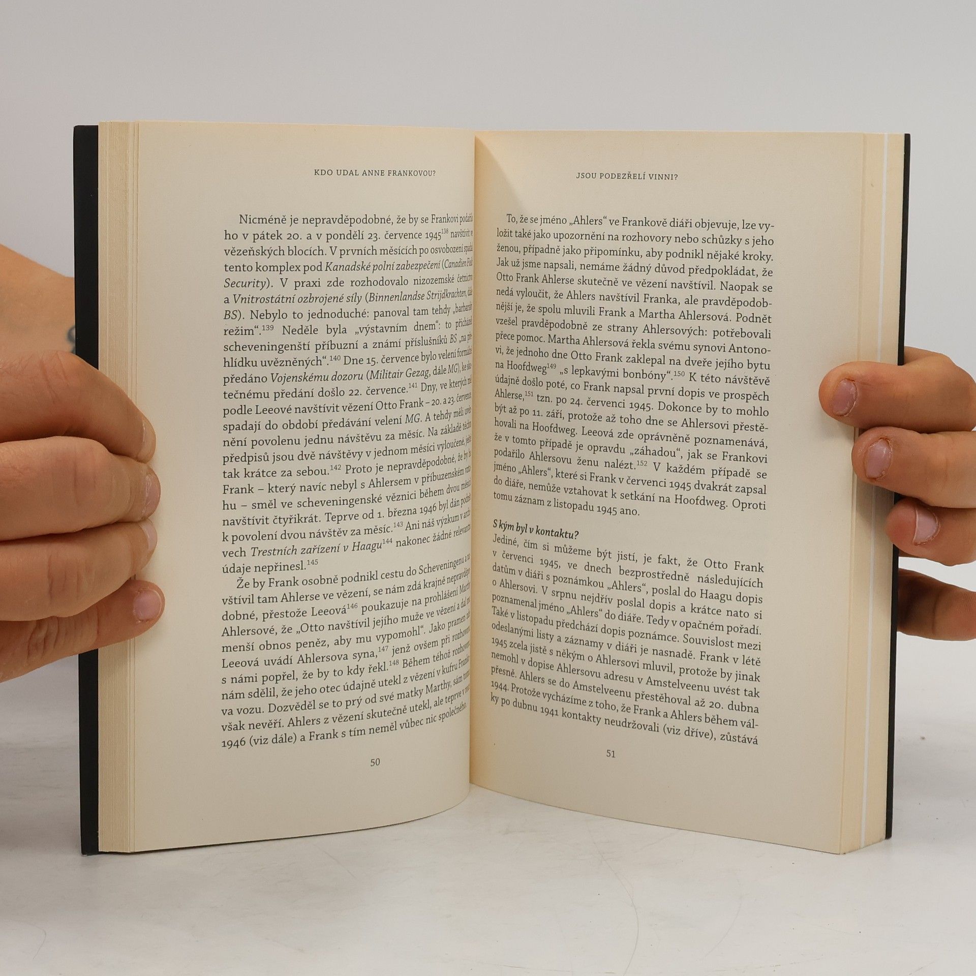 Various authors Kdo udal Anne Frankovou?