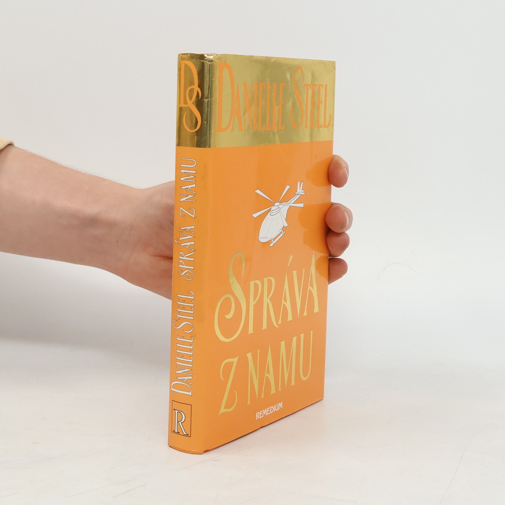 Danielle Steel Zpráva z Namu