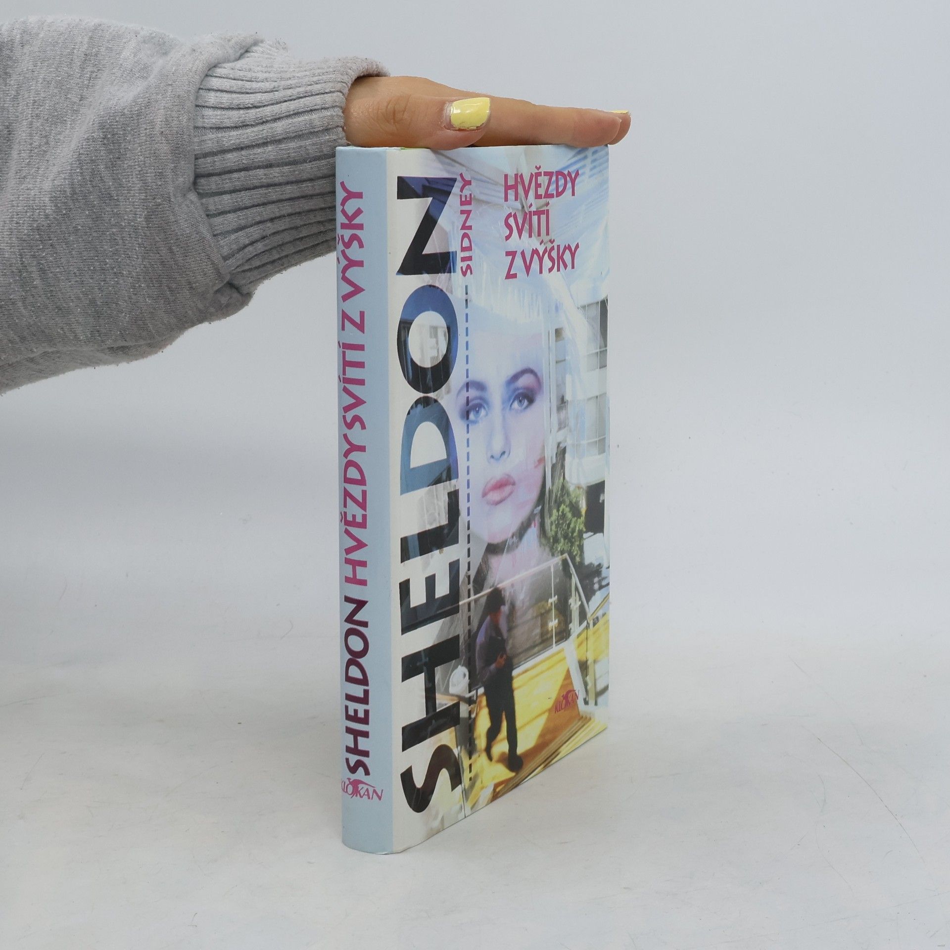 Sidney Sheldon Hvězdy svítí z výšky