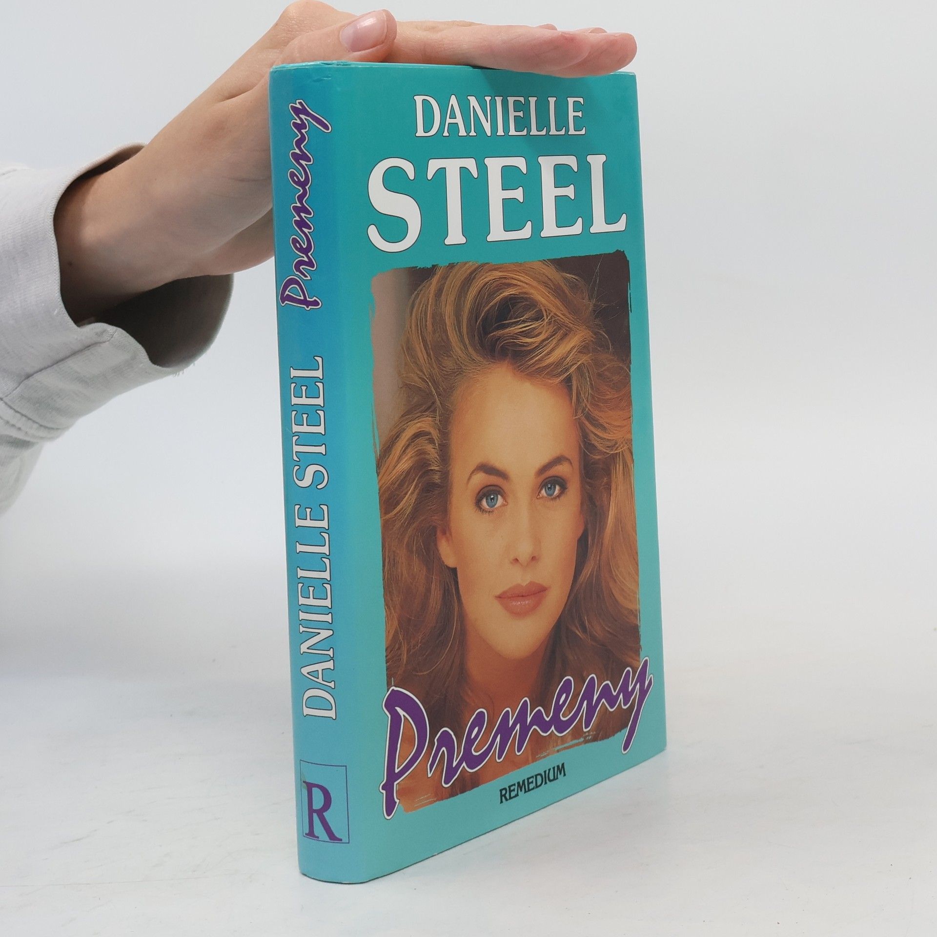 Danielle Steel Premeny