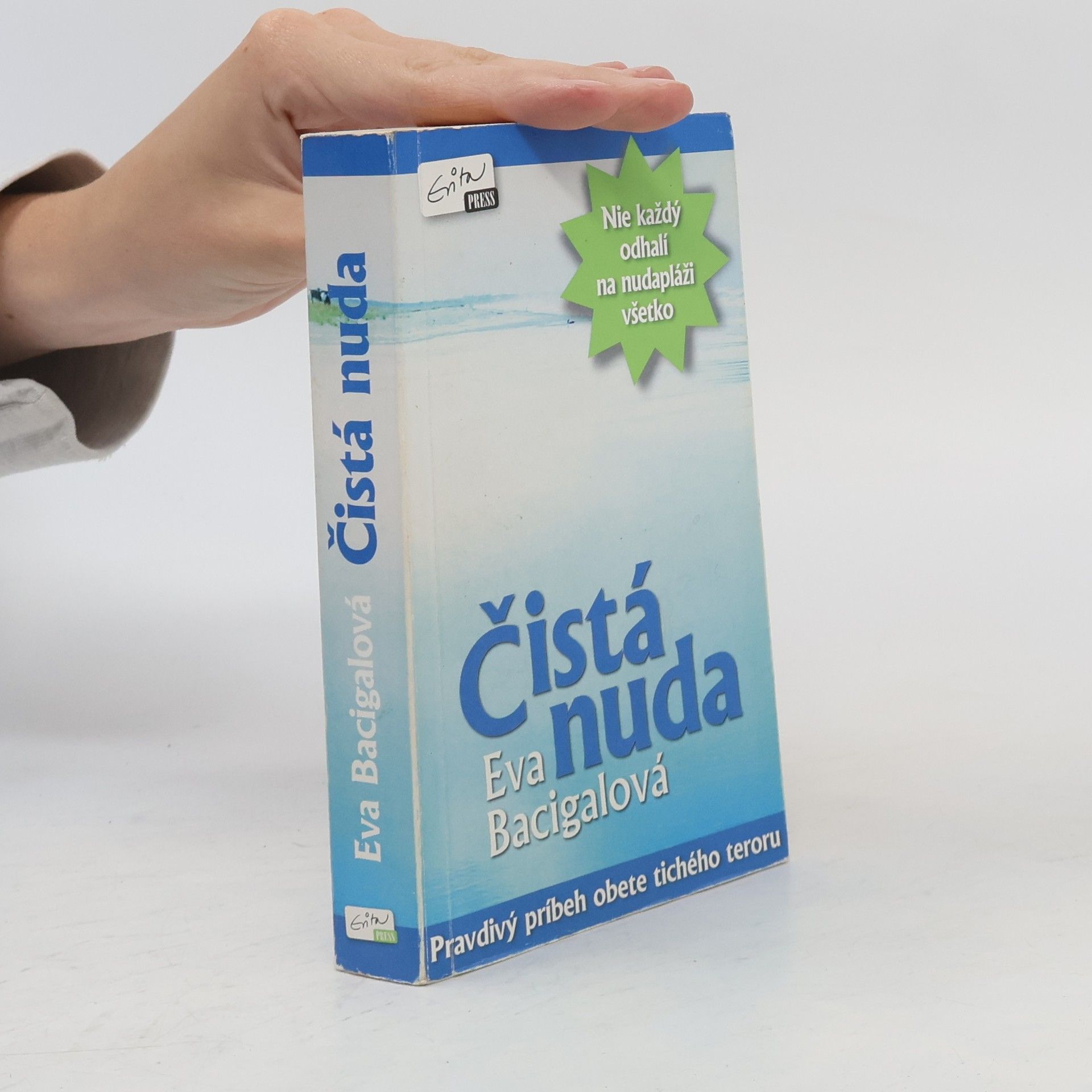 Eva Bacigalova Čistá nuda.