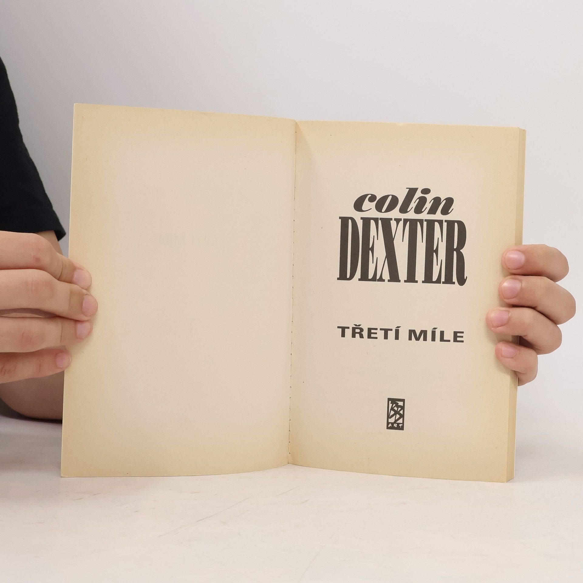 Colin Dexter Třetí míle