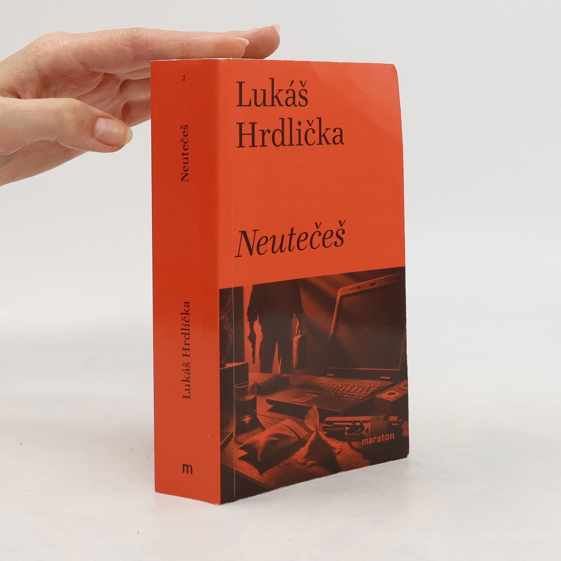 Lukáš Hrdlička Neutečeš
