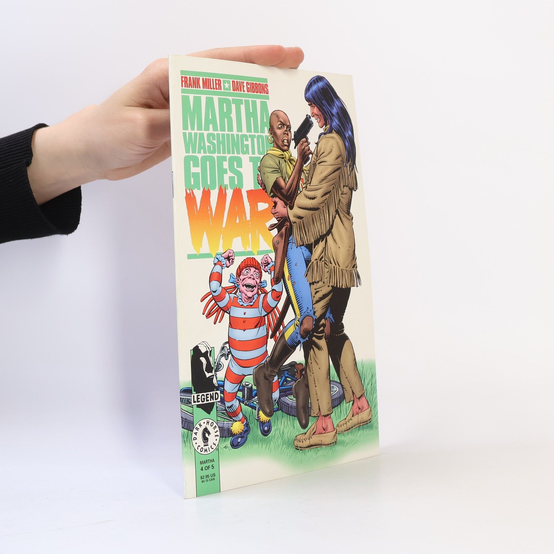 Frank Miller Martha Washington goes to war