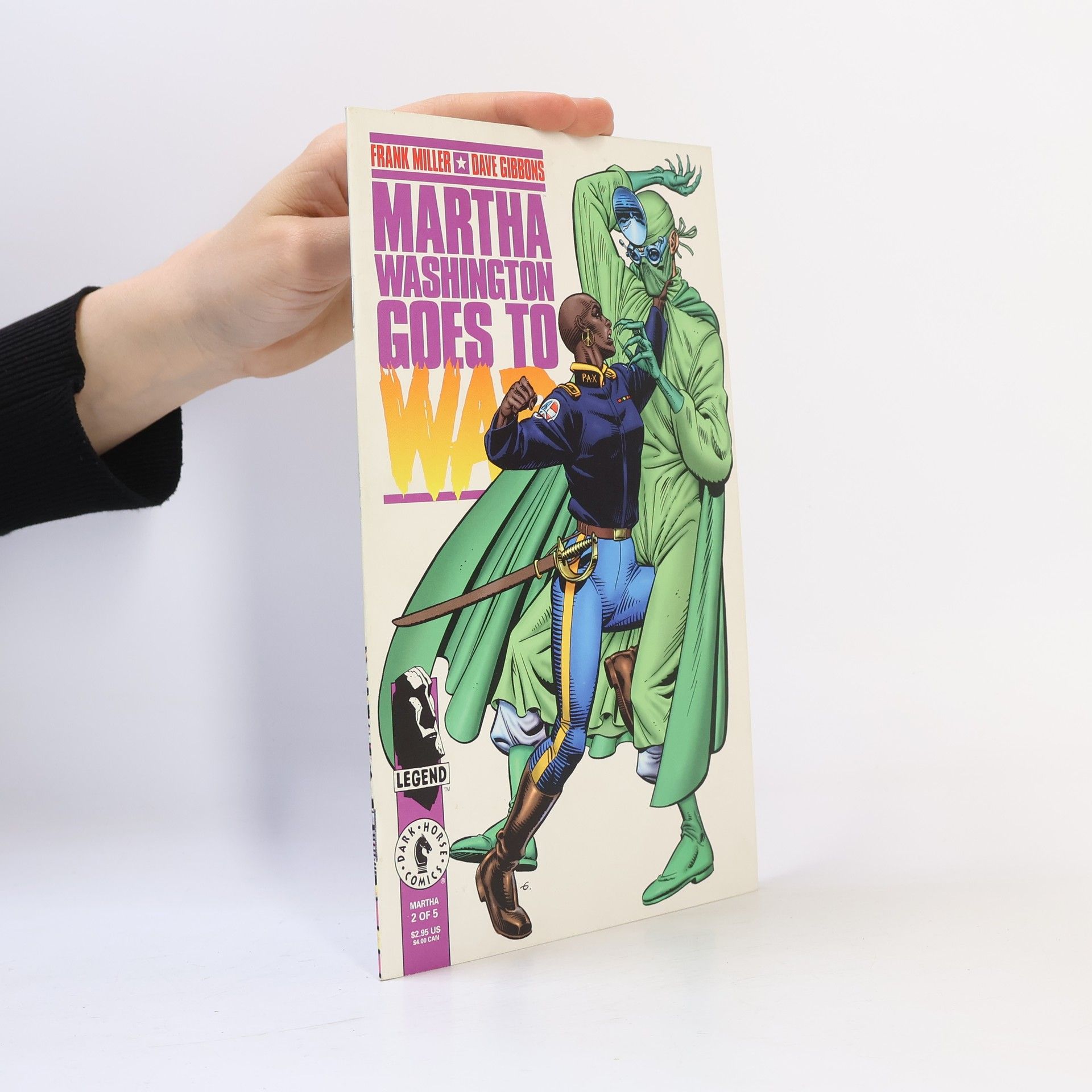 Dave Gibbons Martha Washington goes to War