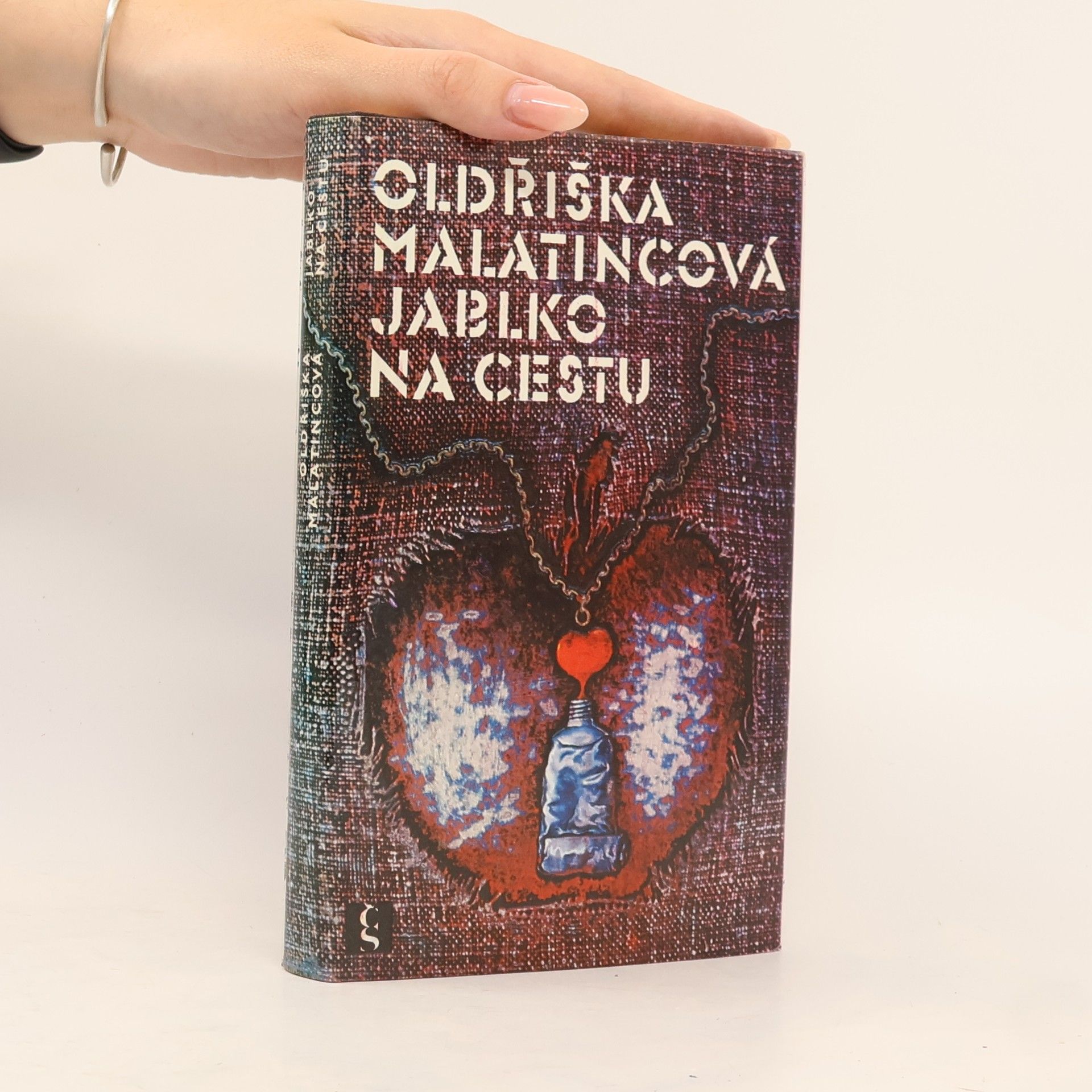 Malatincová Oldřiška Jablko na cestu
