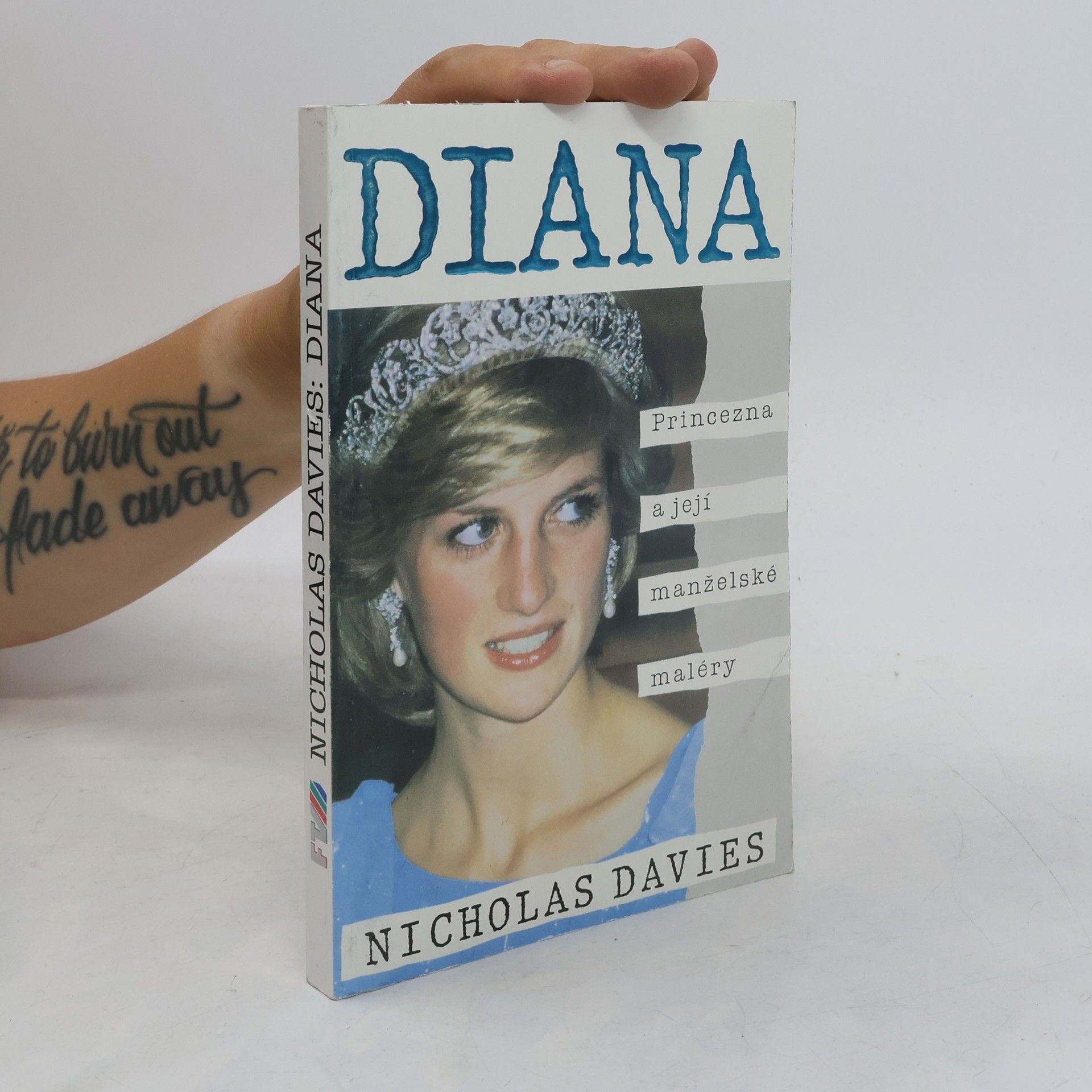 Diana. Princezna a její manželské maléry