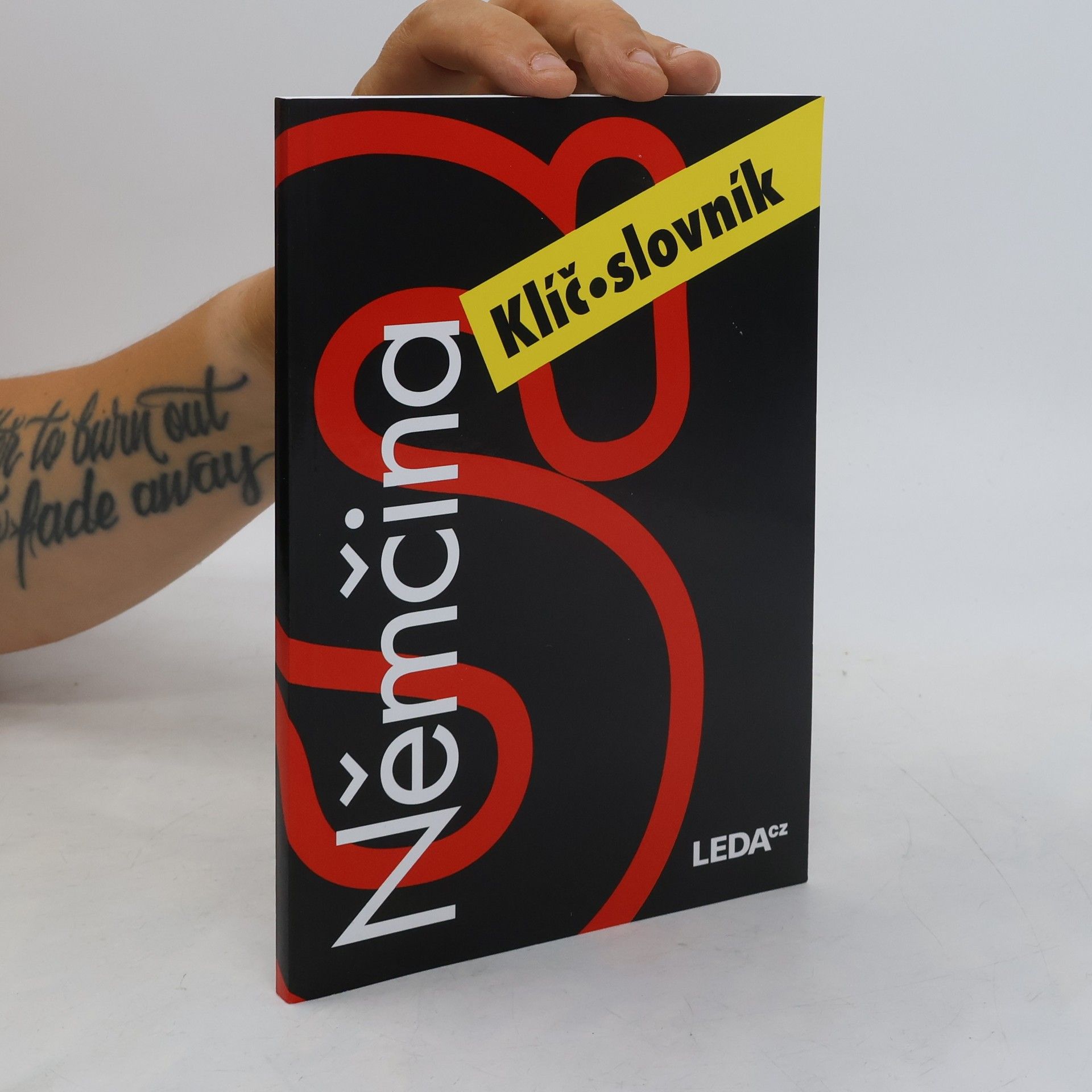 Alena Nekovářová Němčina nejen pro samouky. Klíč, slovník