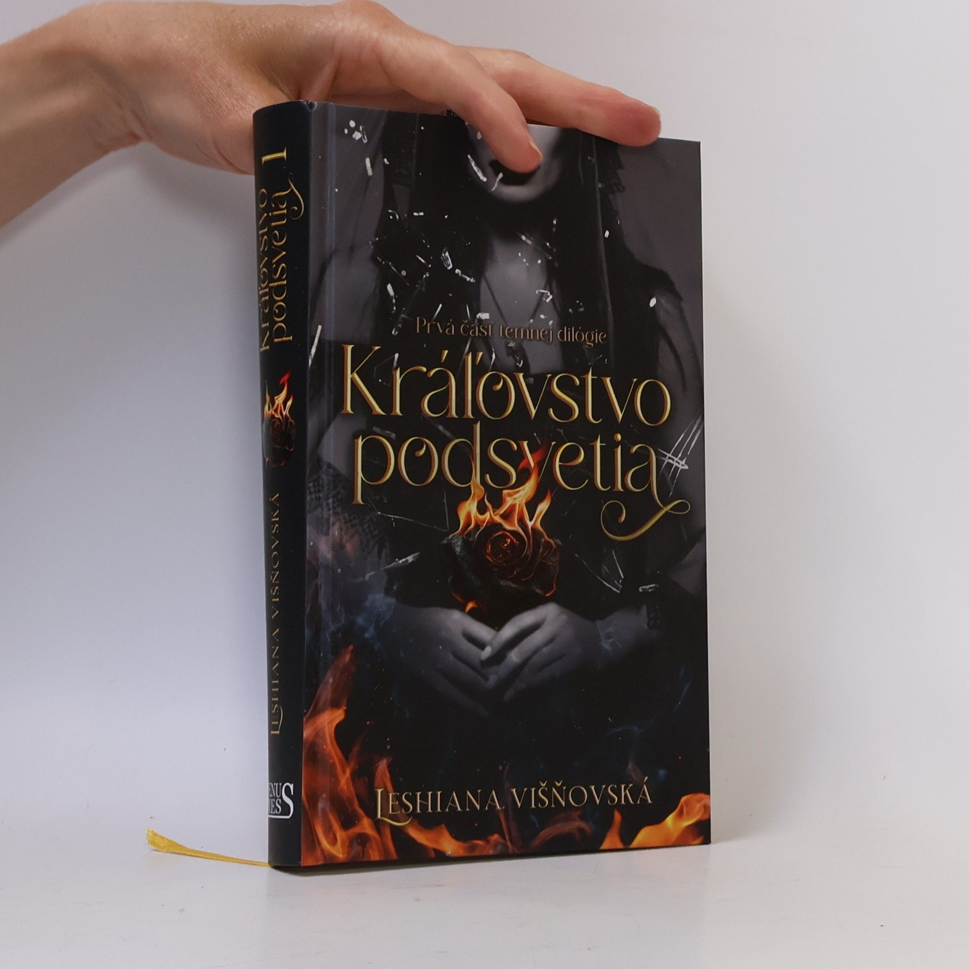 Leshiana Višňovská Kráľovstvo podsvetia 1