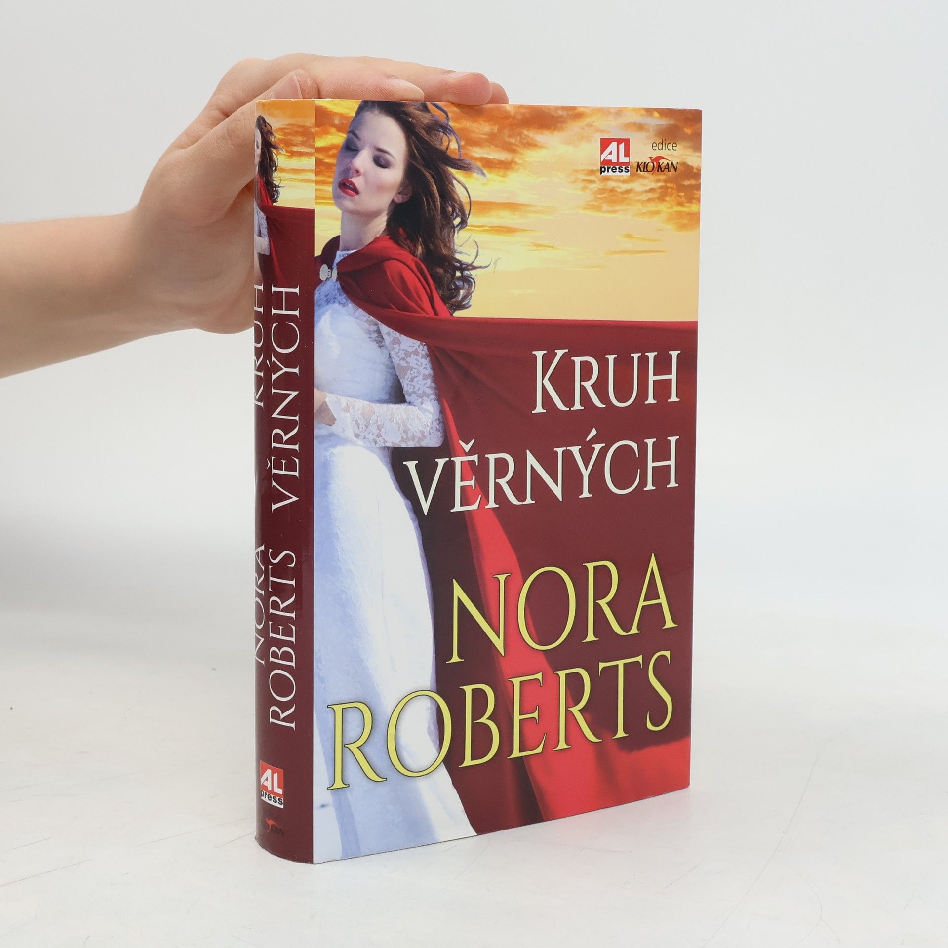 Nora Roberts Kruh věrných