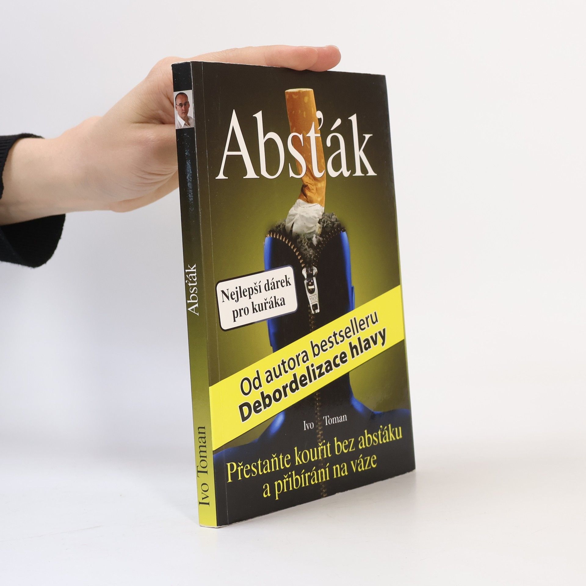 Absťák. Jak přestat kouřit bez absťáku a přibírání na váze