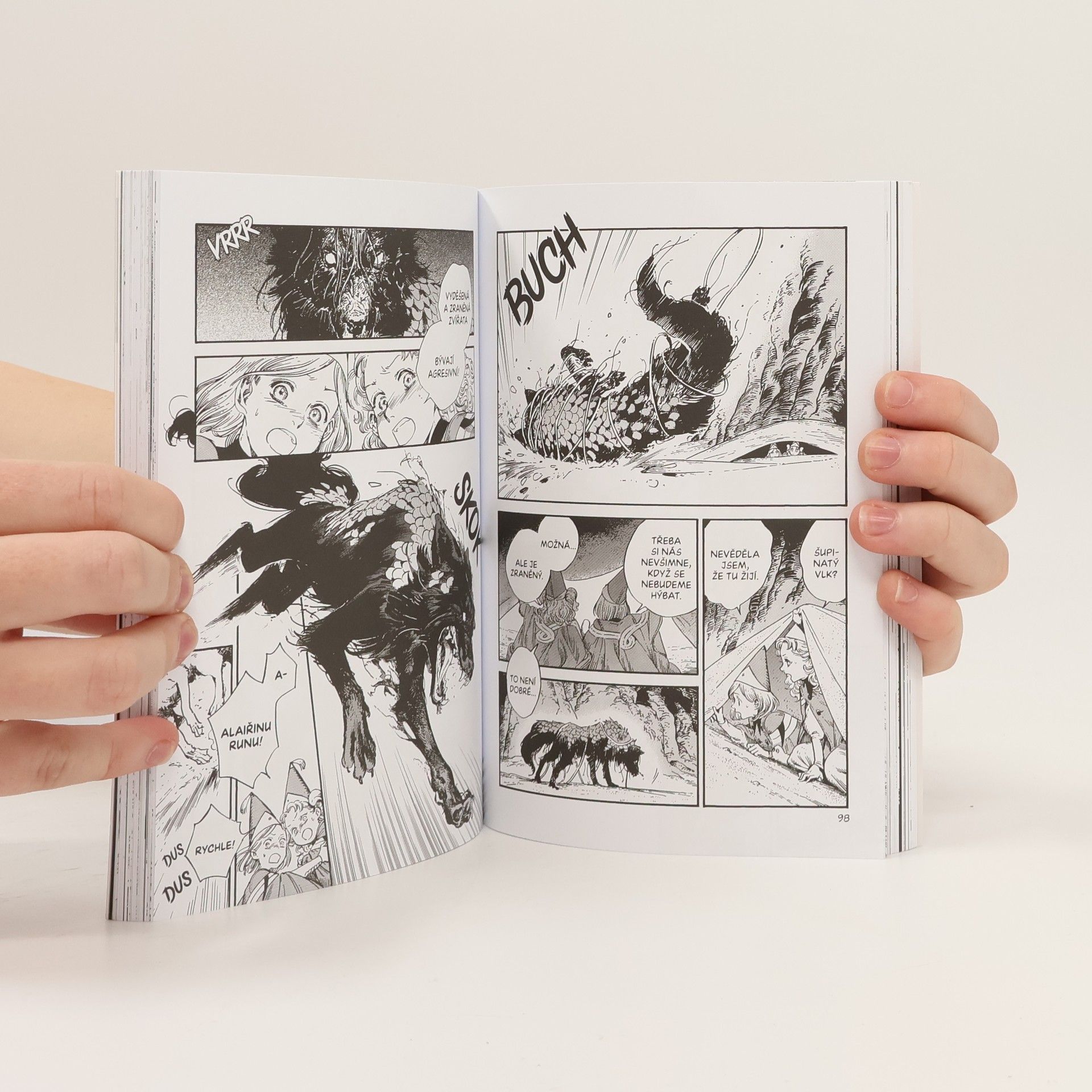 Kamome Shirahama Ateliér špičatých klobouků 5