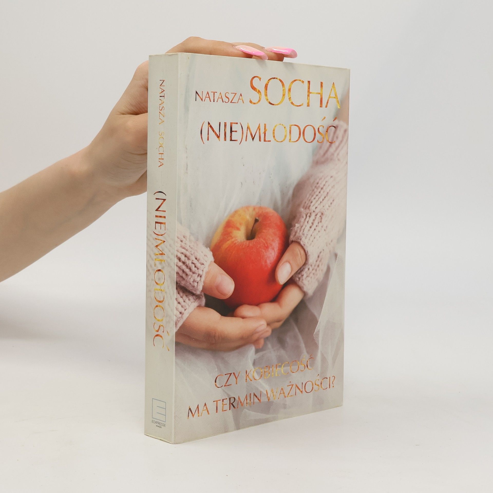 Natasza Socha (Nie)młodość