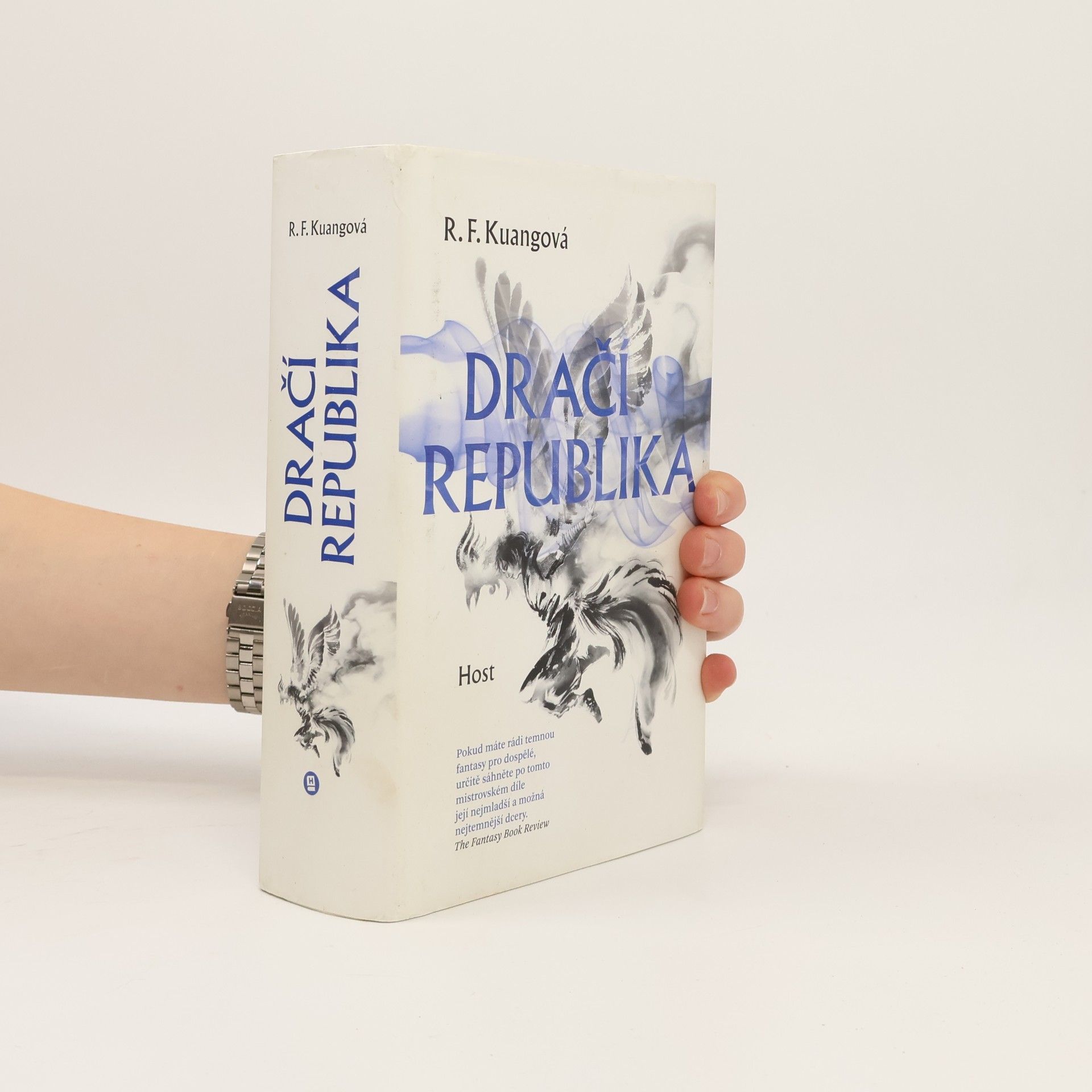 Rebecca Kuang Dračí republika
