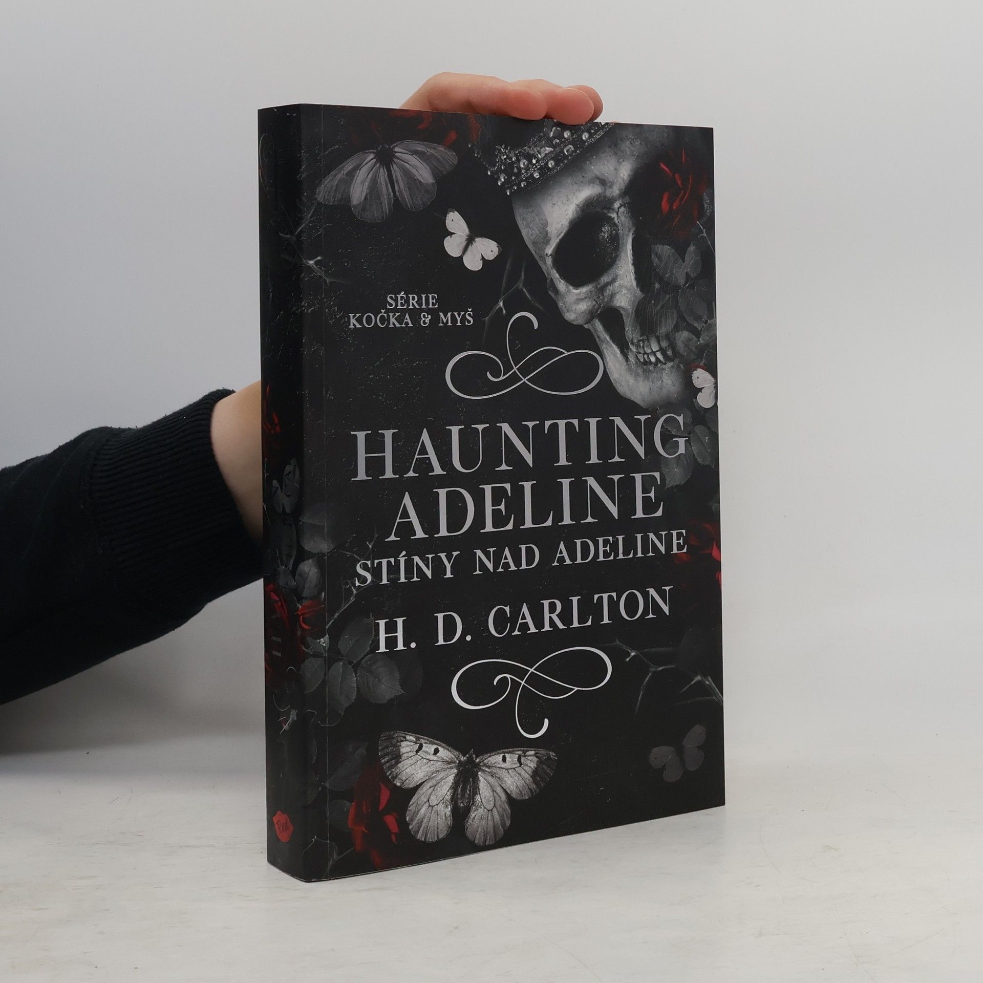 H. D. Carlton Haunting Adeline: Stíny nad Adeline