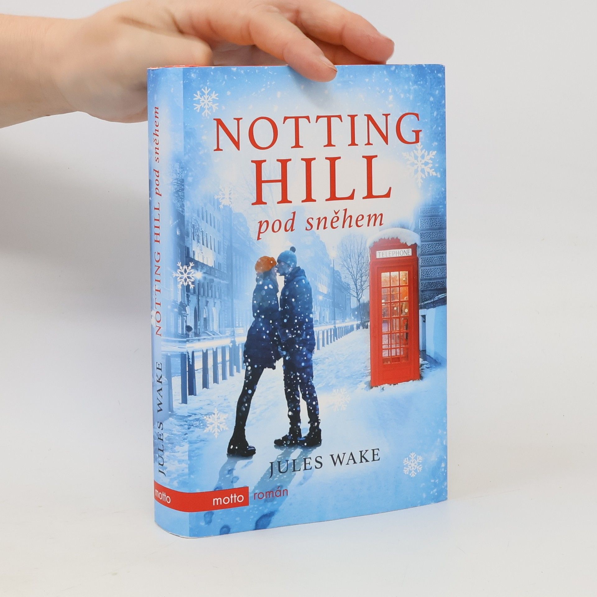 Julie Caplin Notting Hill pod sněhem